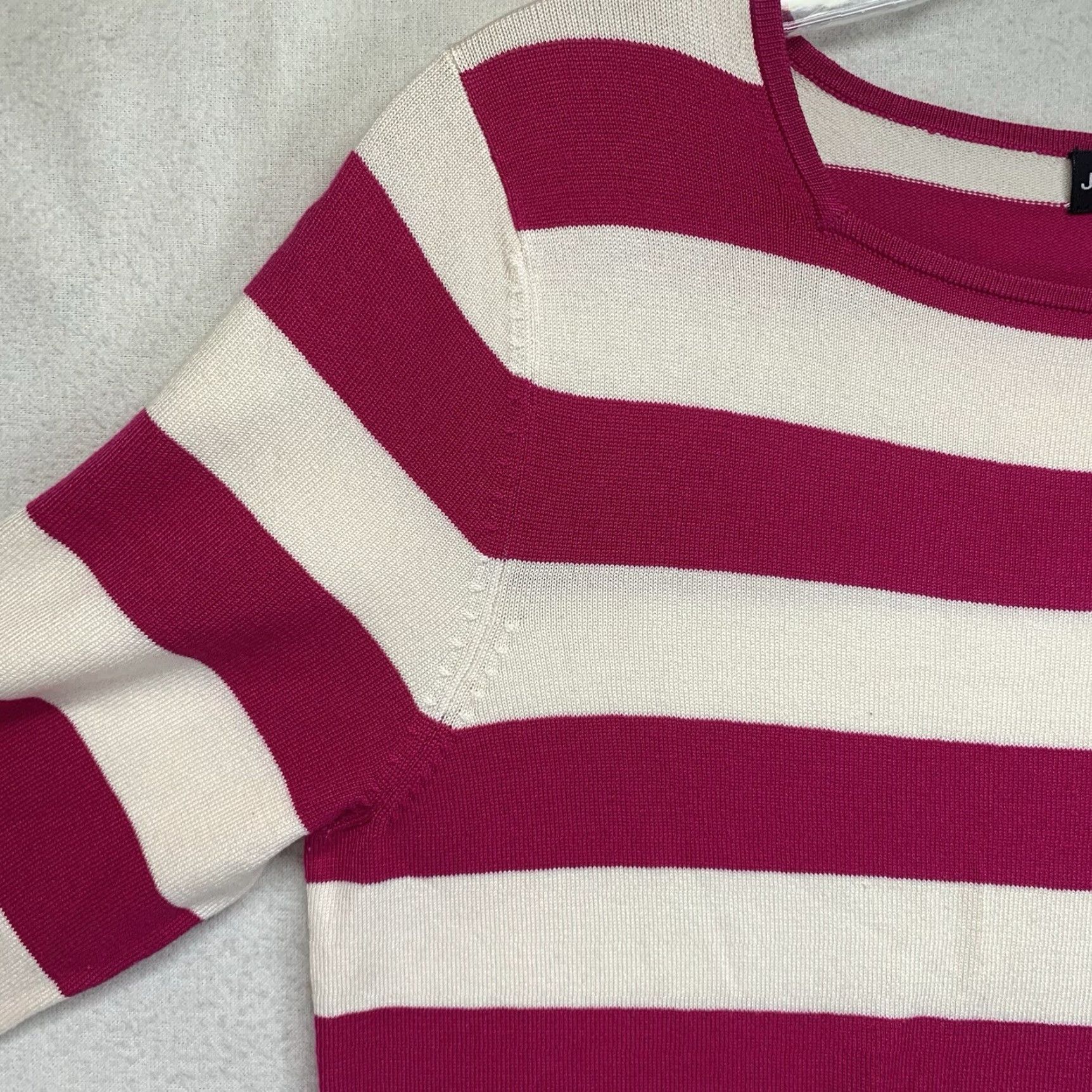 Vintage VINTAGE Josephine Chaus Blouse Small Striped Silk Nylon Bright Magenta 3/4 Sleeve Casual Womens Size S / US 4 / IT 40 - 6 Thumbnail