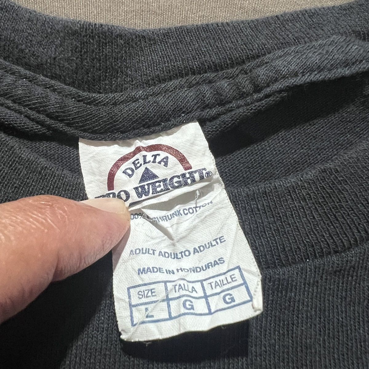 Anime Vintage Y2K MomoCon Anime Promo Tee L Size US L / EU 52-54 / 3 - 3 Thumbnail