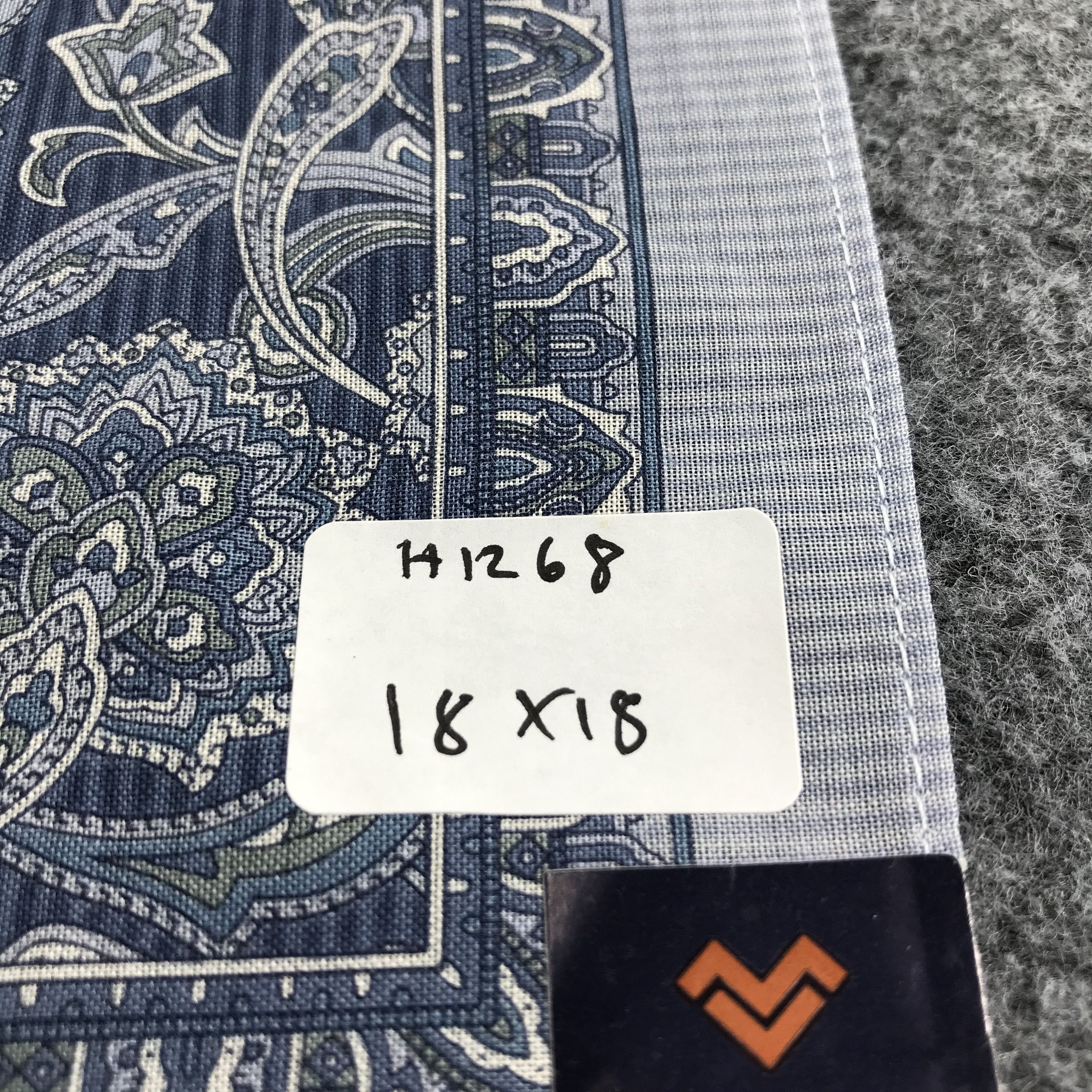 Mario Valentino Mario Valentino Handkerchief Neckerchief Bandana H1268 Size ONE SIZE - 6 Thumbnail