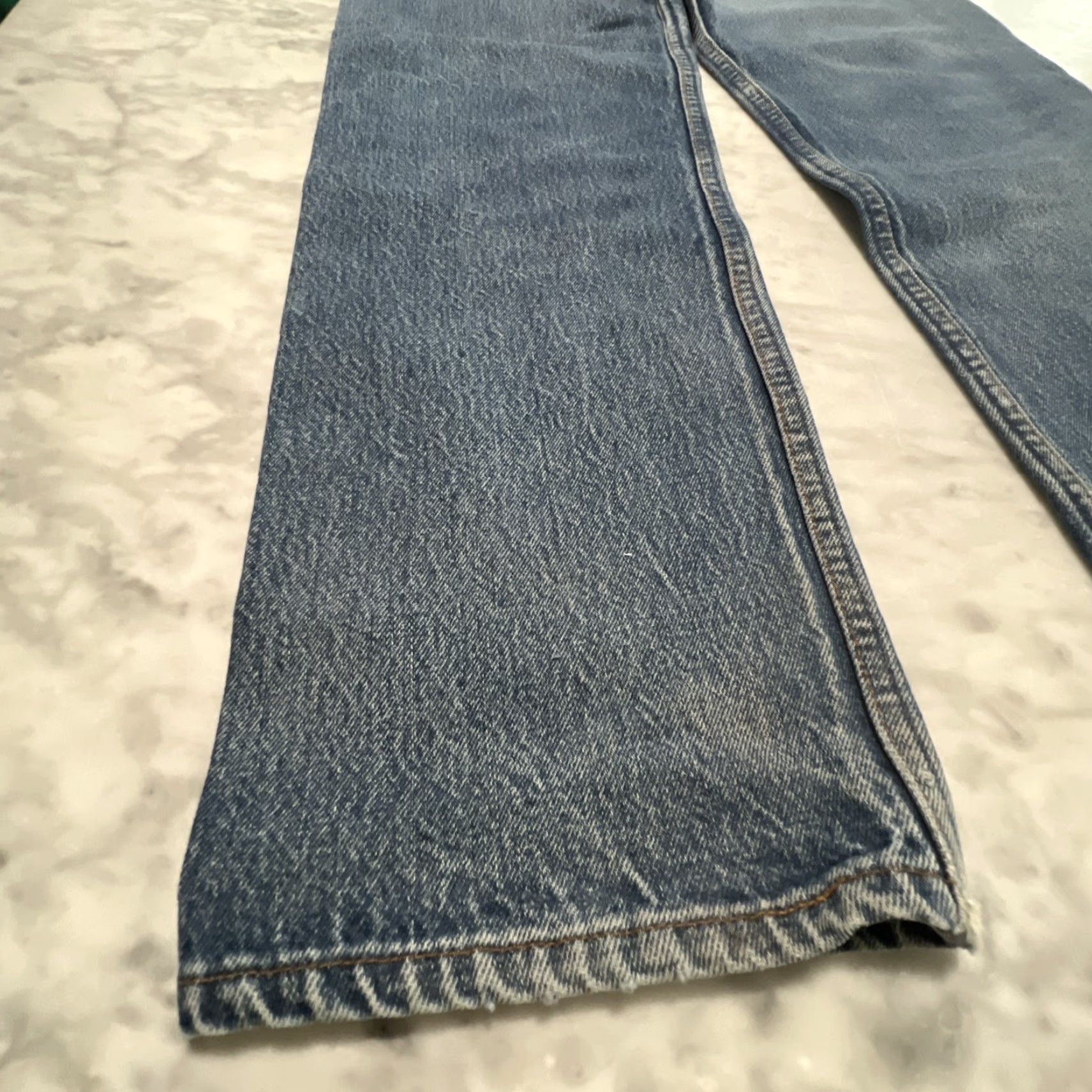 Levi's VINTAGE Levi’s 501 Jeans Men 32x30 Blue Button Fly USA Jeans Classic Distressed Whiskers 5-Pocket Denim 501 Series Mens Size US 32 / EU 48 - 7 Thumbnail