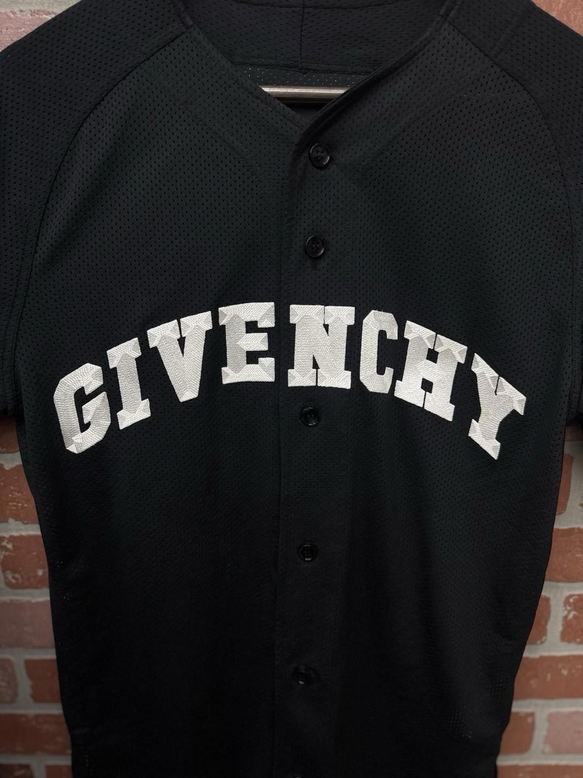 Givenchy GIVENCHY Mesh Jersey Black Uniform Size Small Authentic Size US 30 / EU 46 - 4 Thumbnail