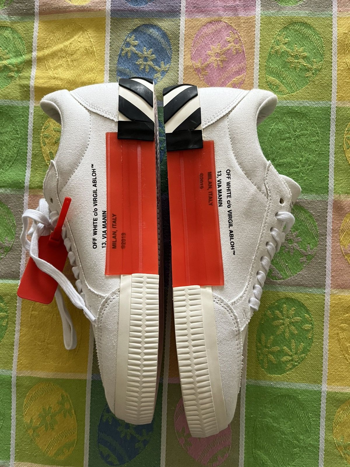 Off-White Off- White Vulcanized Canvas Sneaker white/violet Size US 10.5 / EU 43-44 - 3 Thumbnail