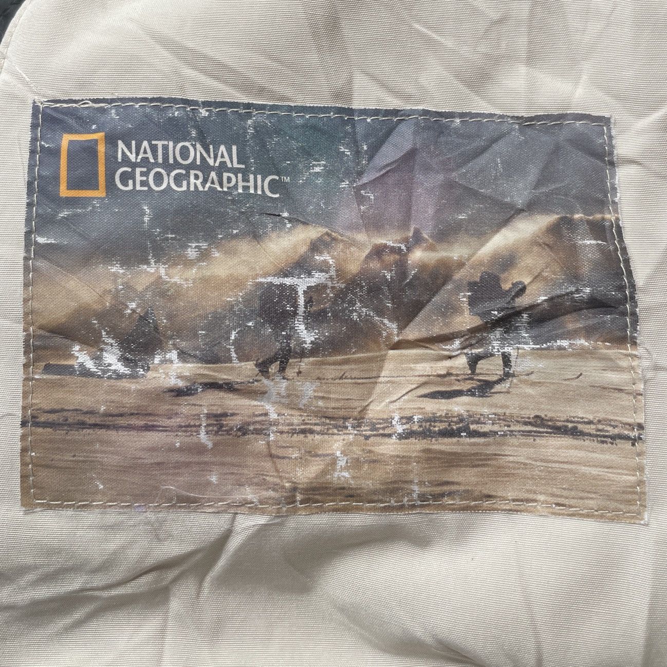 Vintage Vintage National Geographic Fur Parka 2000s Size US S / EU 44-46 / 1 - 13 Thumbnail