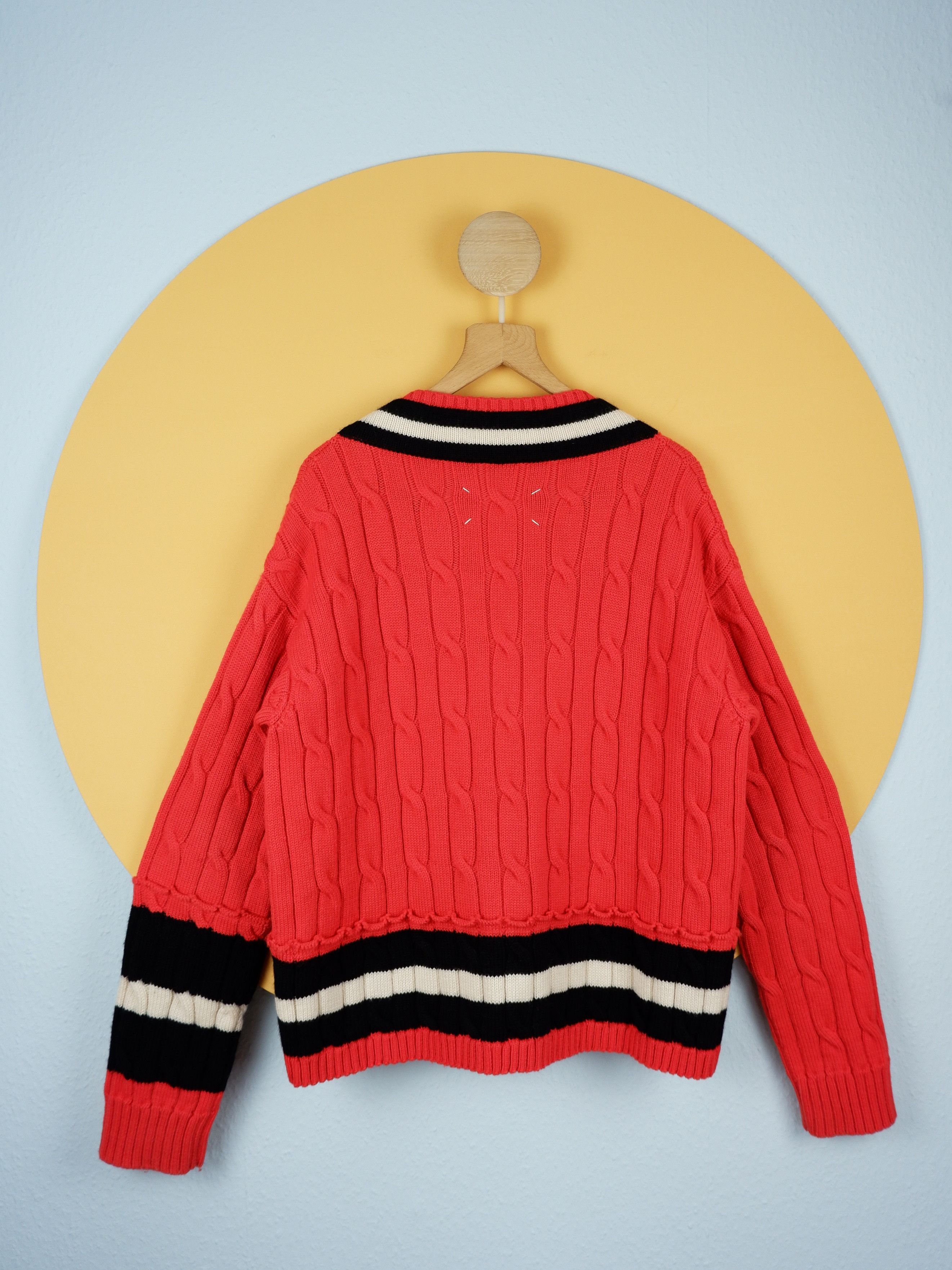 Maison Margiela Last drop! Maison Margiela collegiate v-neck sweater Size US S / EU 44-46 / 1 - 6 Thumbnail