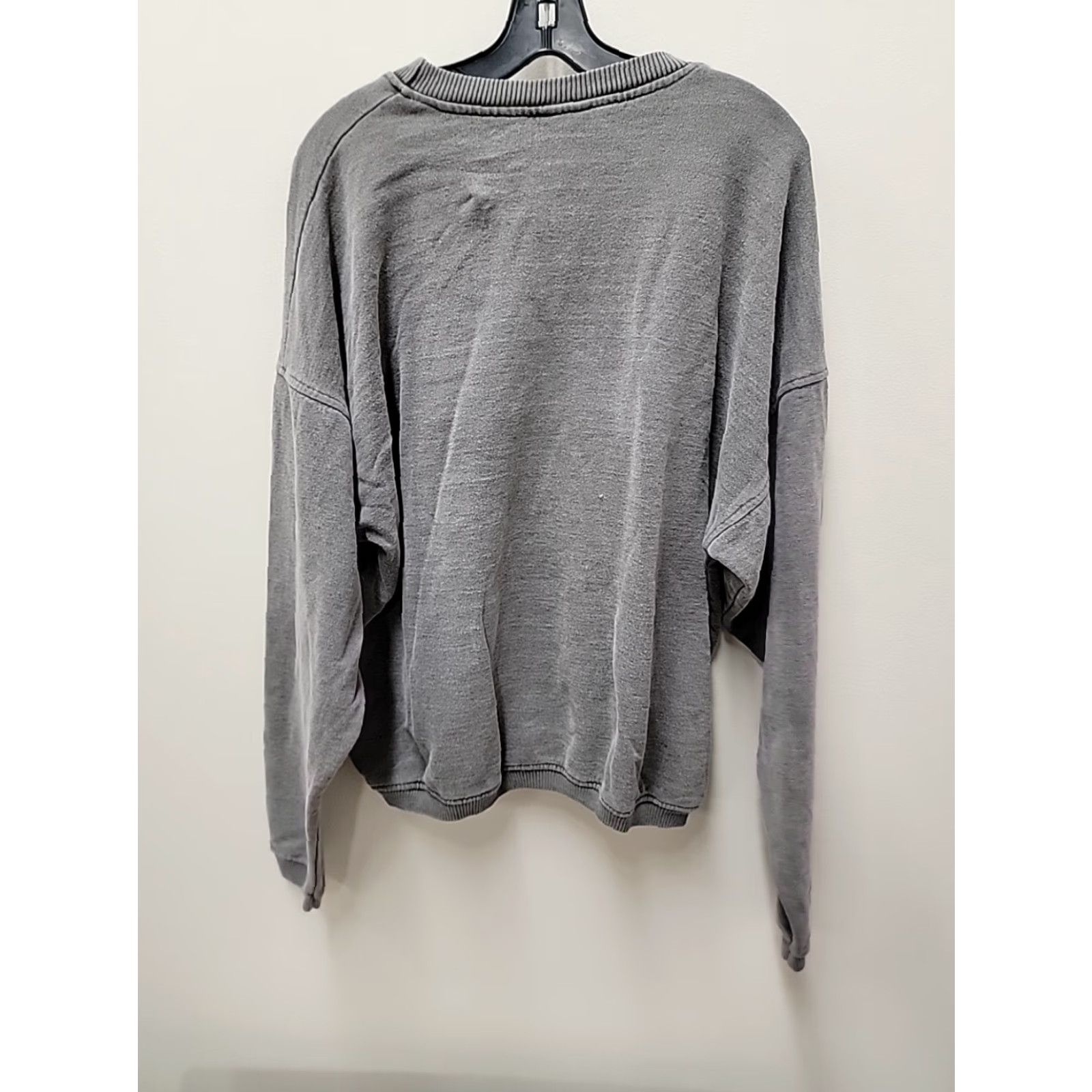 Vintage VINTAGE Jomi Sportswear Sweatshirt Mens L Crew Neck Gray Graphic Print USA City Patriotic 26.5 Chest 26.5 Length Pullover Distressed Size US L / EU 52-54 / 3 - 4 Thumbnail