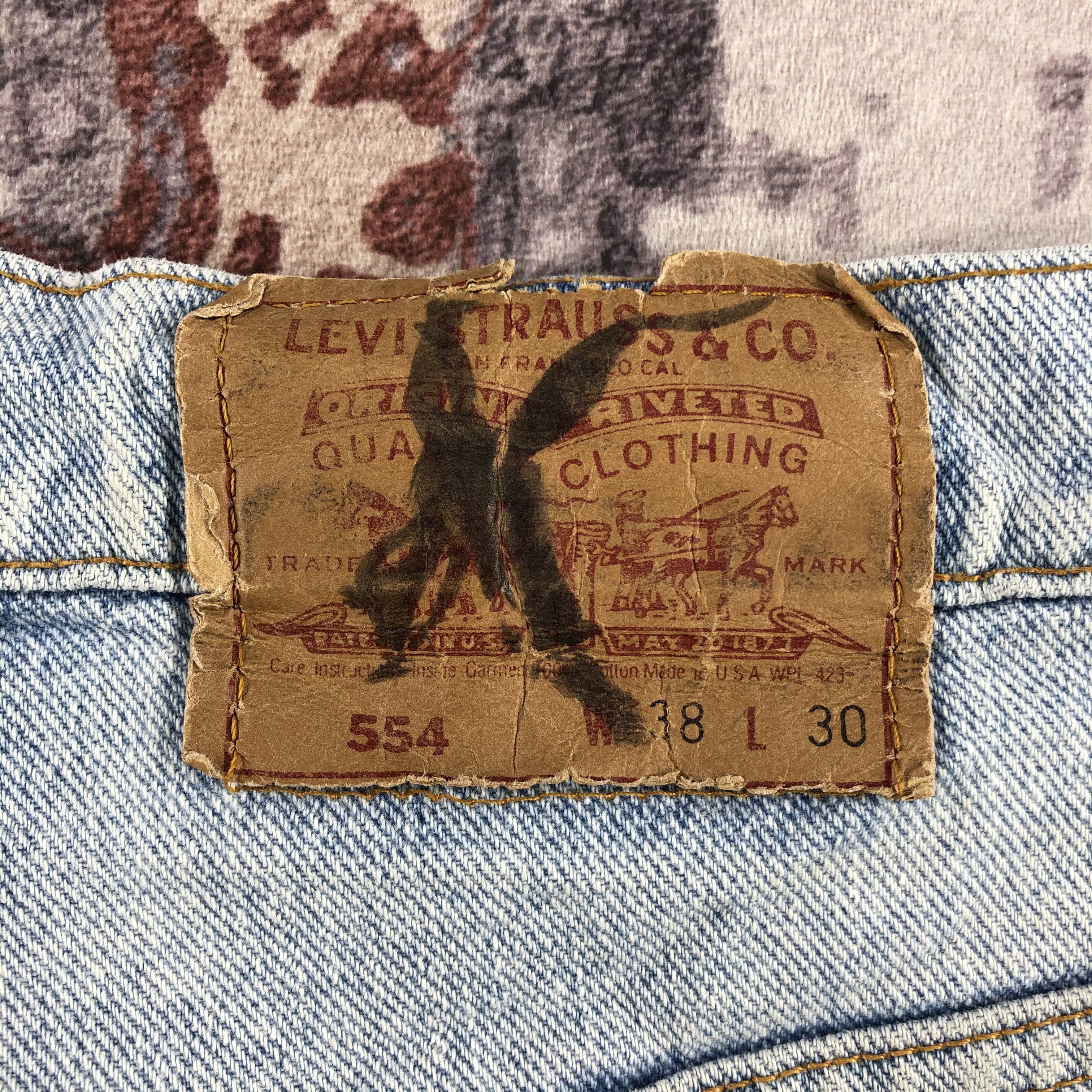 Levi's × Vintage Vintage 90s Light Wash Levis 554 Jeans-JM3165 Size US 37 - 7 Thumbnail