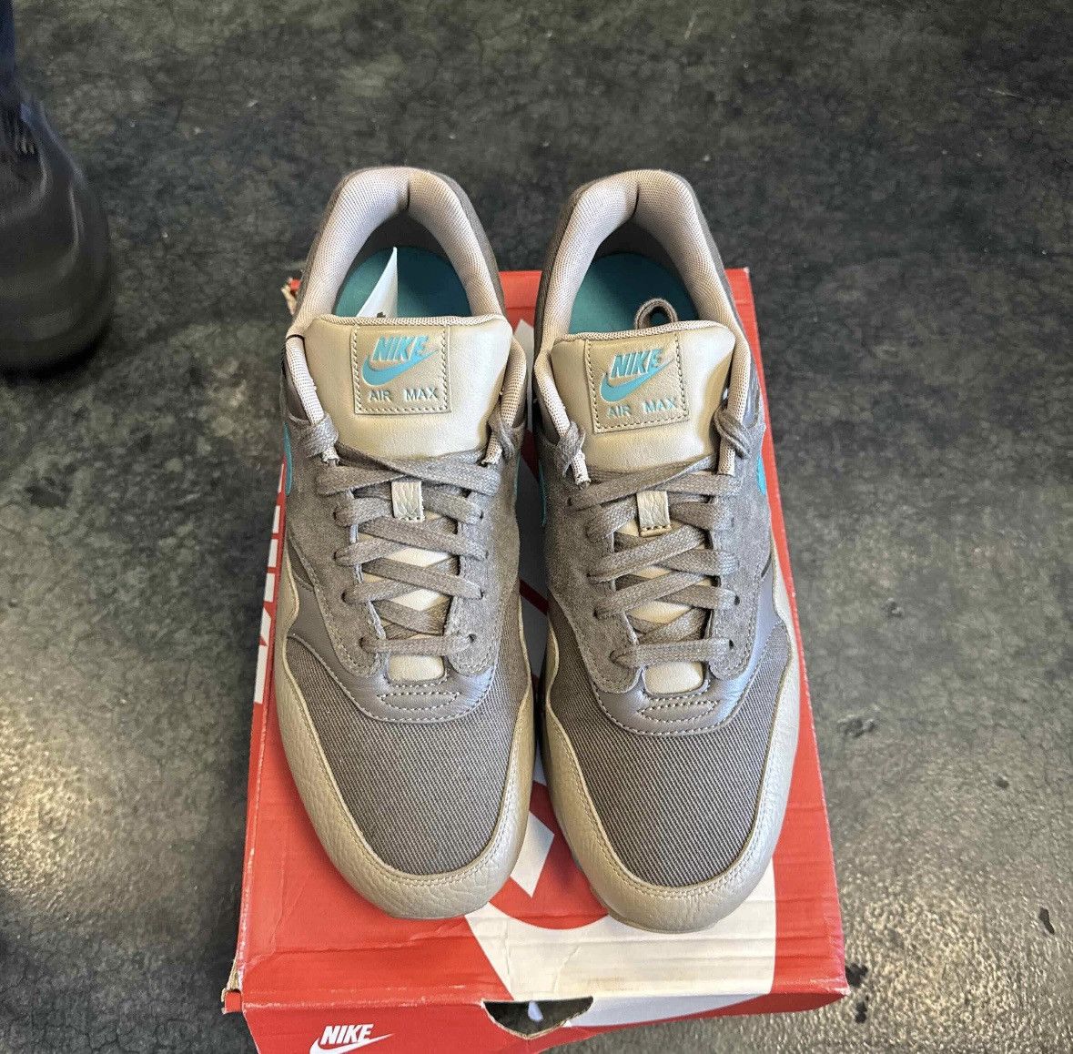 Nike Air Max 1 Ridgerock Size US 10.5 / EU 43-44 - 3 Thumbnail