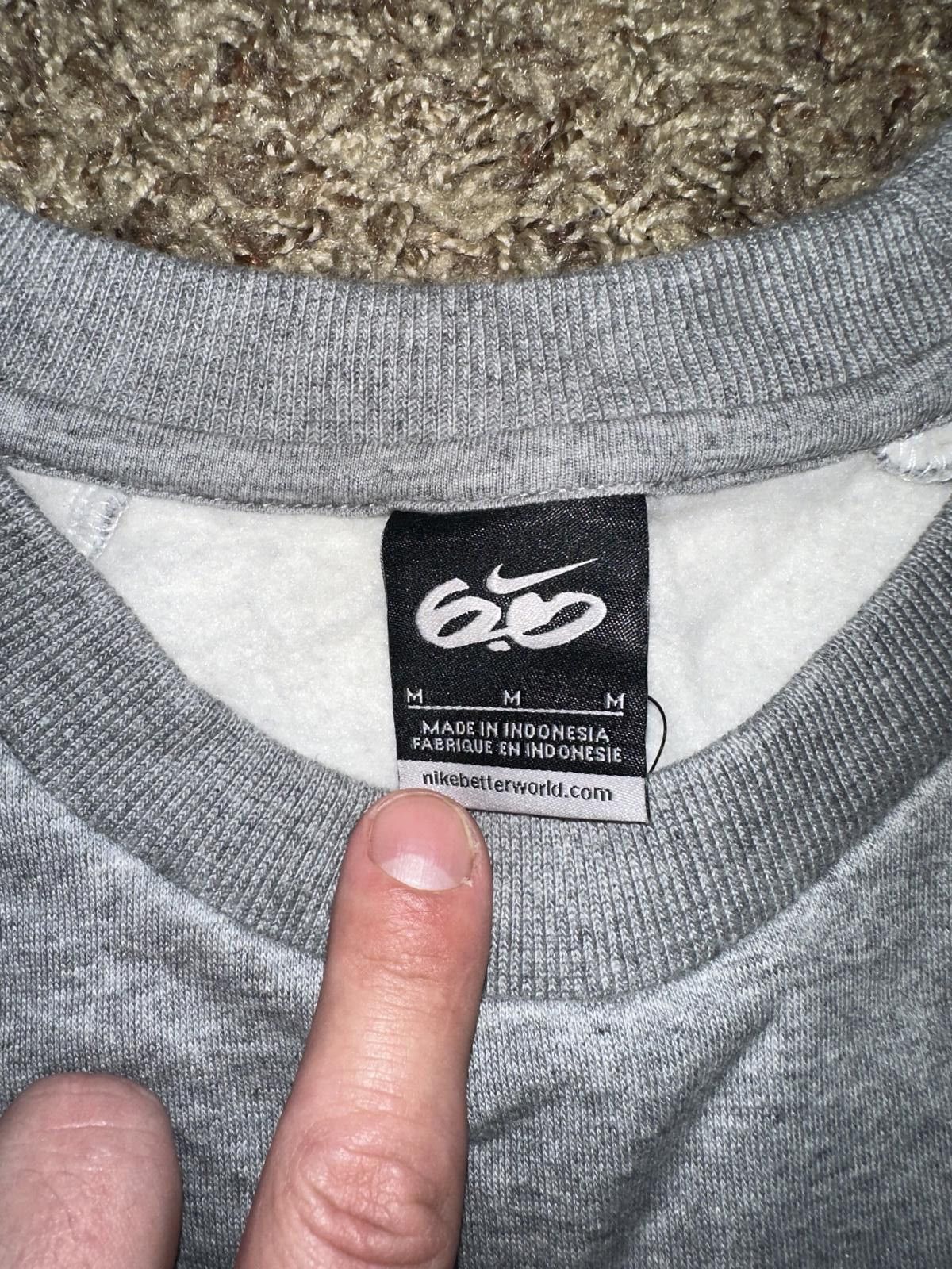 Nike Nike Men’s SB Dunk Sixo 6.0 Crew Sweater Sample Size US M / EU 48-50 / 2 - 5 Thumbnail