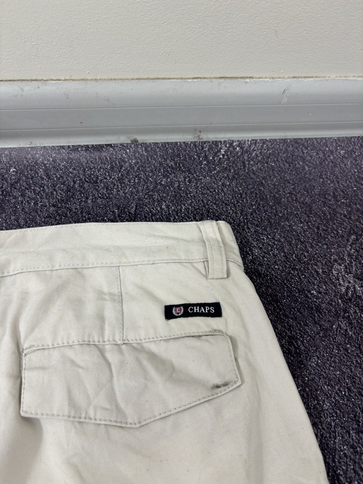 Chaps Ralph Lauren Vintage Chaps Ralph Lauren Y2K Beige Hype Cargo Shorts Size US 32 / EU 48 - 16 Thumbnail