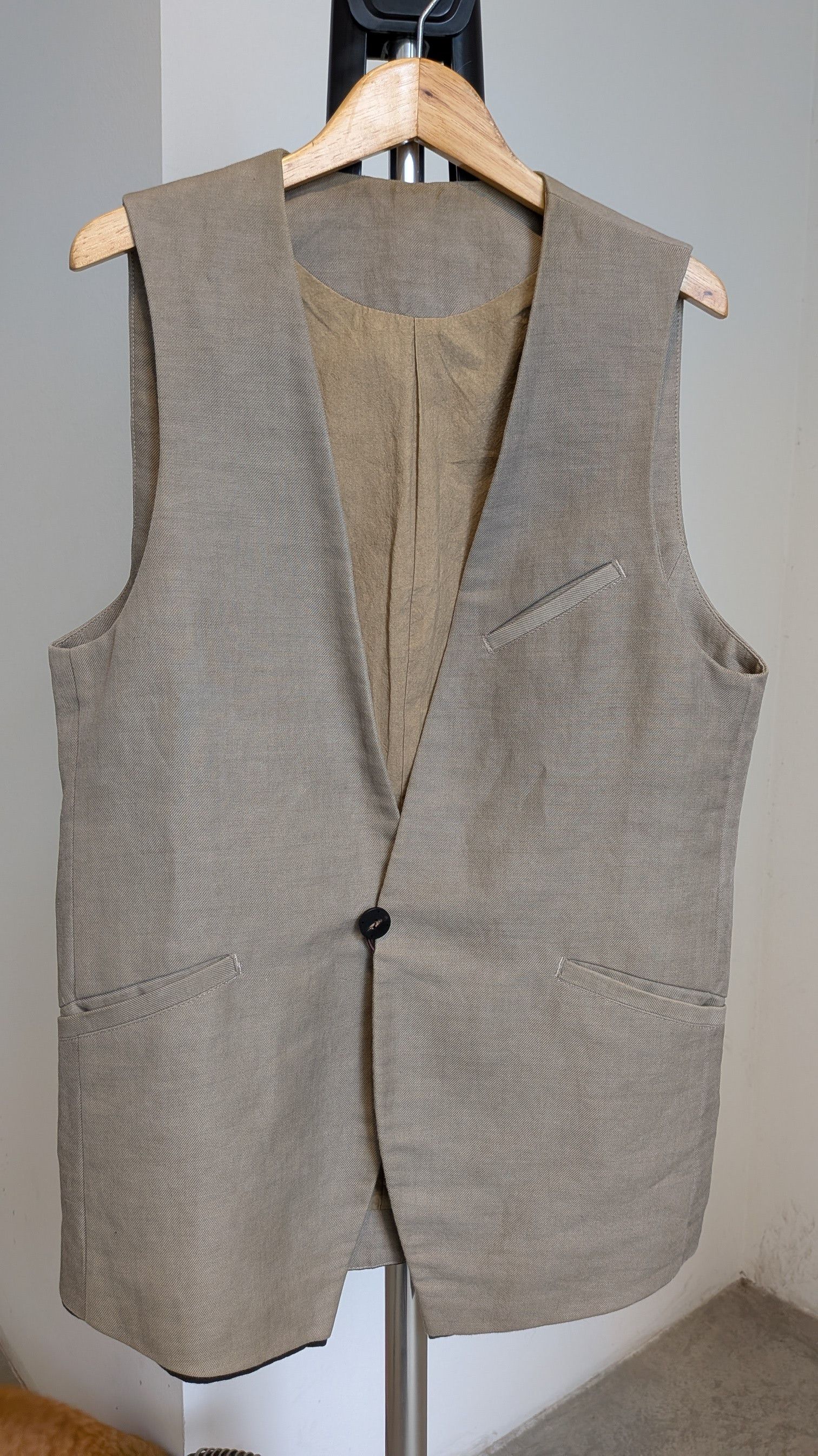 Devoa Devoa x Faliero Sarti vest Size 36R - 1 Thumbnail