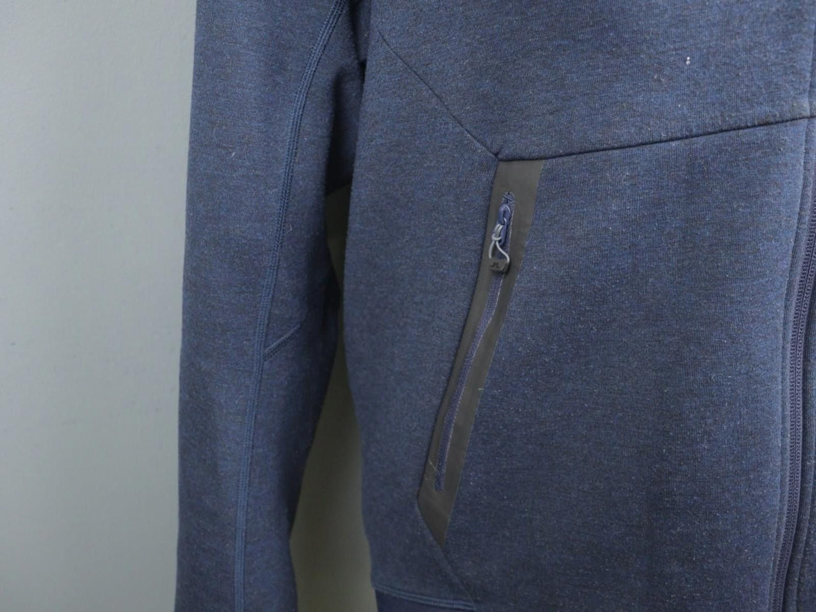 J.Lindeberg J.Lindeberg Navy Zip Pocket Athletic Hooded Jacket Size L Size L / US 10 / IT 46 - 3 Thumbnail