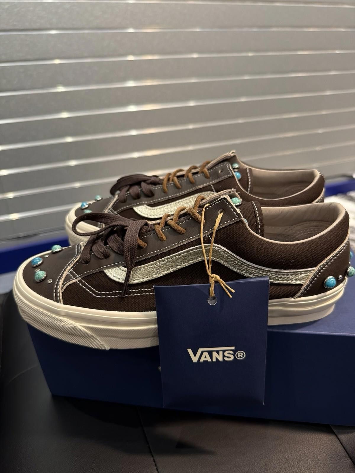 Vans Size 8 - Vans LX Old Skool 36 Gemstone Mushroom Mocha Size US 8 / EU 41 - 7 Thumbnail