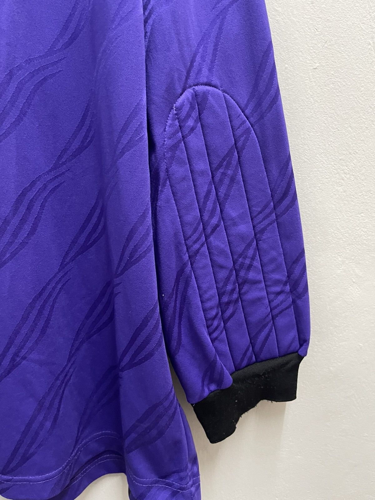 Adidas Vintage ADIDAS Goal Keeper Padded Jersey Size US XL / EU 56 / 4 - 3 Thumbnail