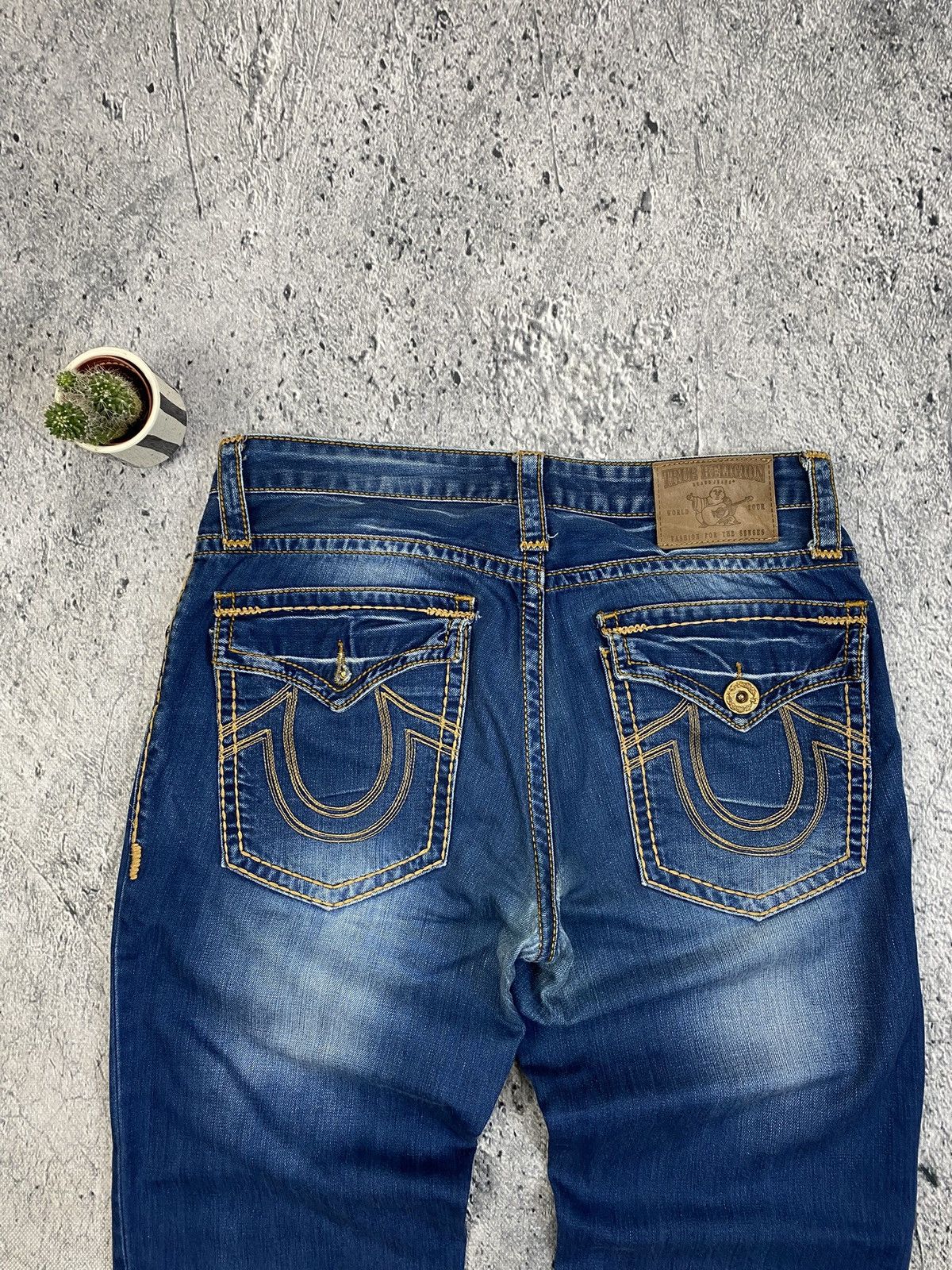 Japanese Brand × True Religion × Vintage True Religion Baggy Denim Pants Streetwear Size US 33 - 4 Thumbnail