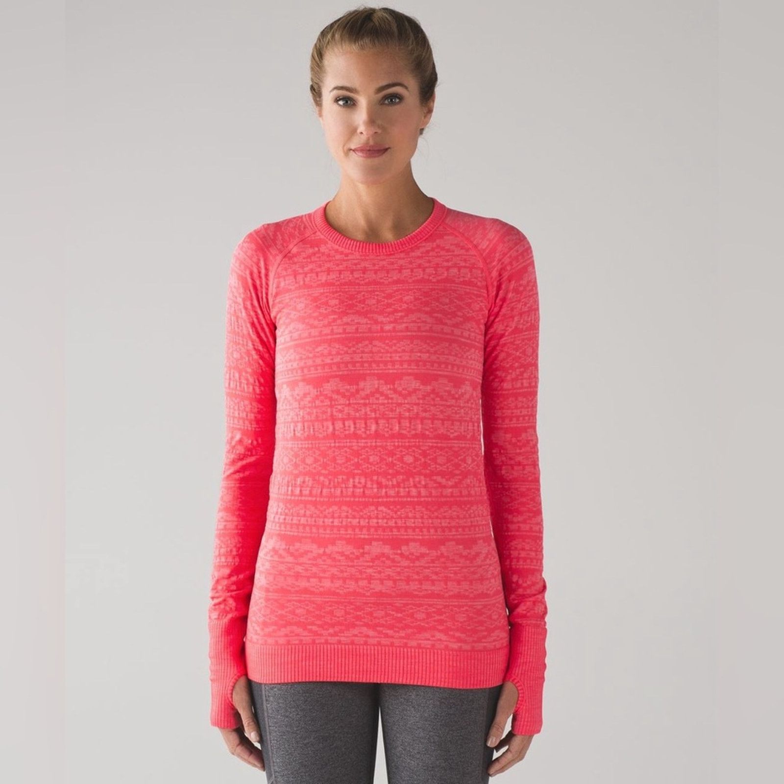 Lululemon Lululemon Rest Less Pullover in Heathered Electric Coral Top Size M / US 6-8 / IT 42-44 - 1 Thumbnail