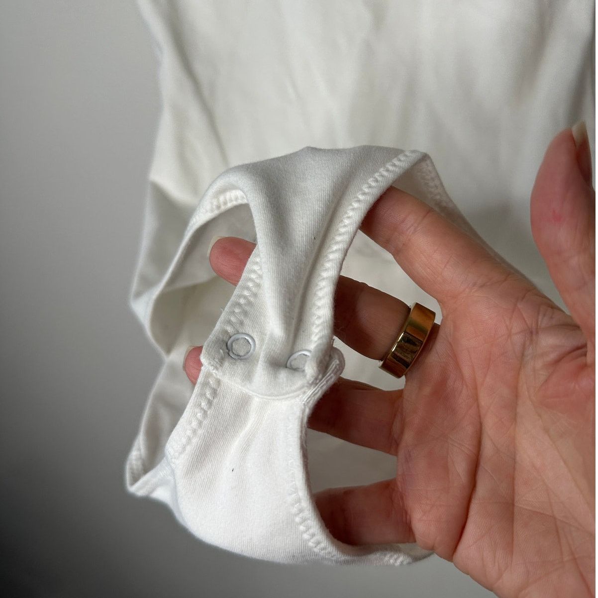 Other Wilfred Free White UNeck Bodysuit XS Minimalist Thin Stretch Size XS / US 0-2 / IT 36-38 - 4 Thumbnail