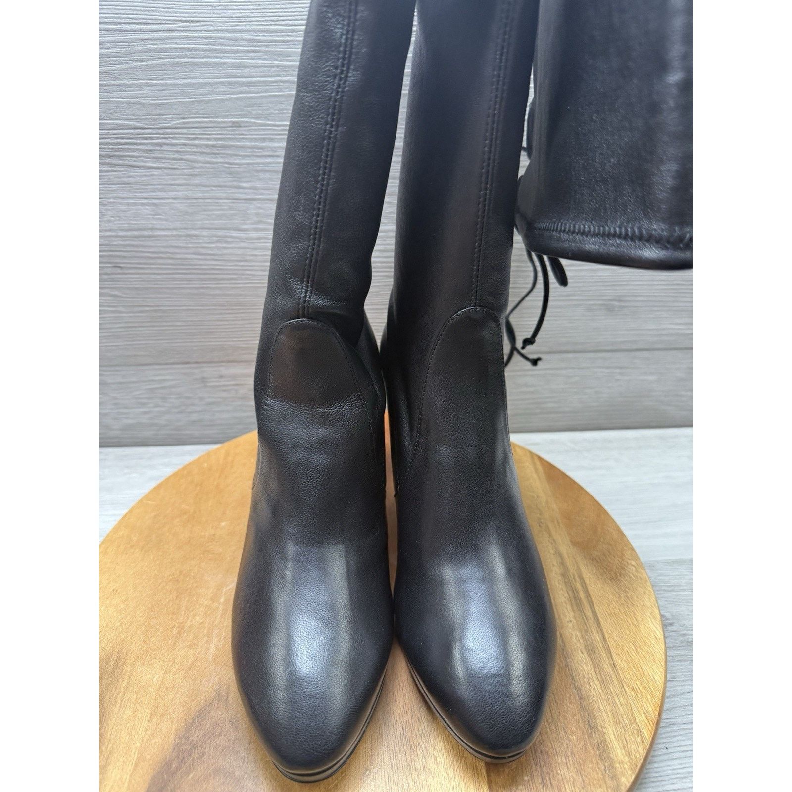 Stuart Weitzman STUART WEITZMAN ARDENT BACK-TIE STRETCH LEATH KNEE Size 8.5 Size US 8.5 / IT 38.5 - 3 Thumbnail