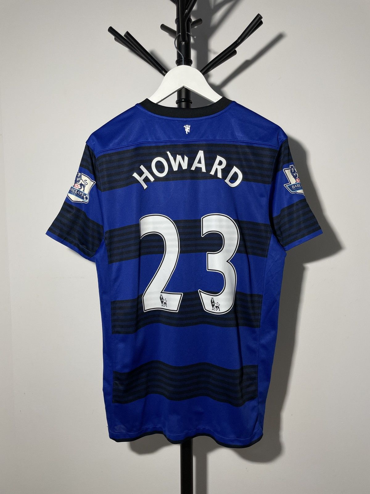 Nike 23# Howard Manchester United Nike Soccer Jersey Football Size US M / EU 48-50 / 2 - 15 Thumbnail