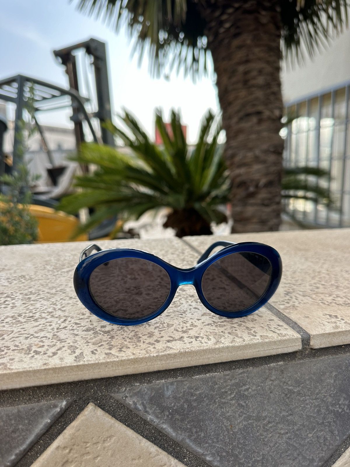 Versace Genny Versace Sunglasses 230 S Navy Size ONE SIZE - 2 Thumbnail