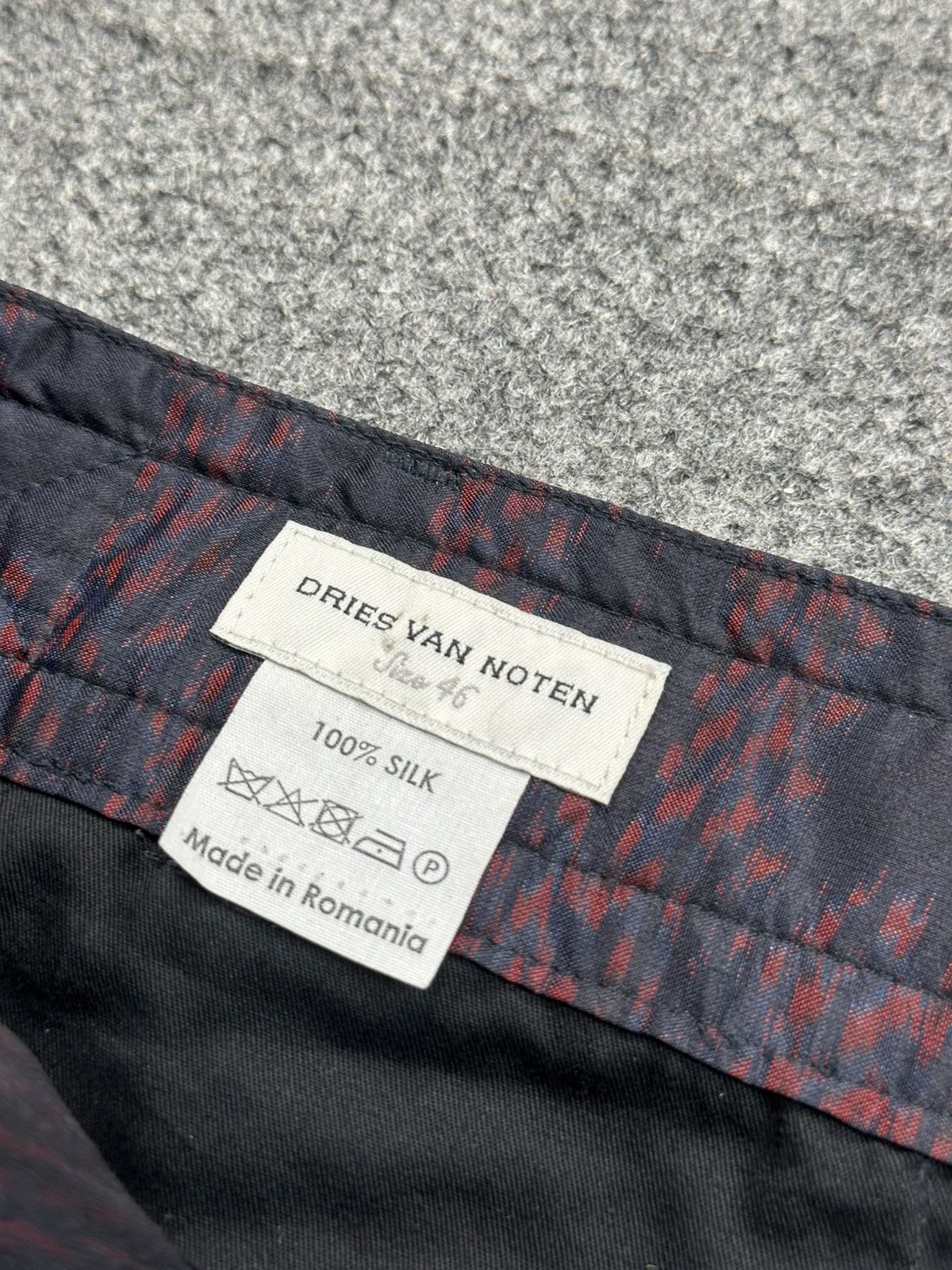 Dries Van Noten Dries Van Noten - Silk Printed Waist Shorts - Side Adjuster Size US 31 - 12 Thumbnail