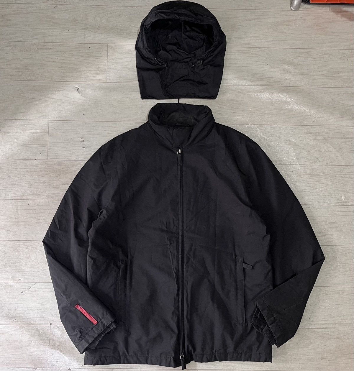 Prada Vintage Prada Sport goretex hidden hoodie with sling Size US M / EU 48-50 / 2 - 1 Thumbnail