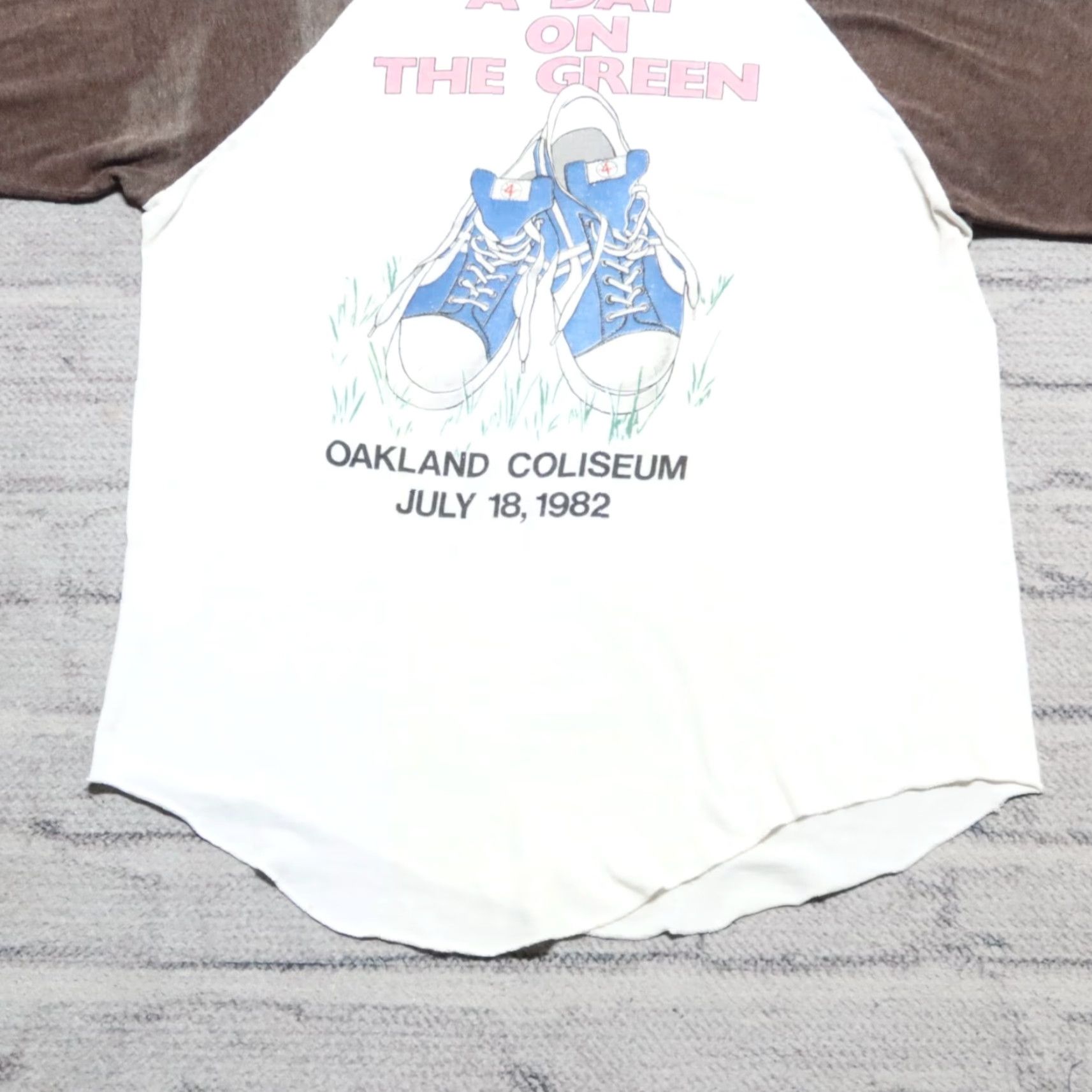 Vintage VINTAGE Day on the Green Foreigner Loverboy Scorpions Iron Maiden Shirt Rock Band Men L White Size US L / EU 52-54 / 3 - 4 Thumbnail