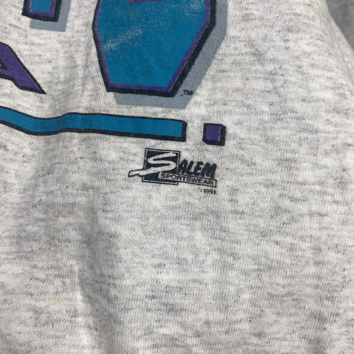 NBA × Salem Sportswear × Vintage Vintage NBA Charlotte Hornets Salem Sportswear T-Shirt Size US L / EU 52-54 / 3 - 8 Thumbnail