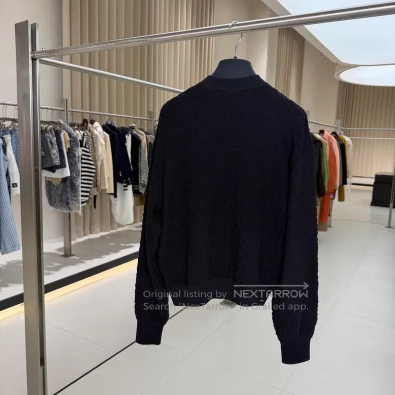 Louis Vuitton Louis Vuitton 25 Black embossed full print wool jacket Size US S / EU 44-46 / 1 - 2 Thumbnail