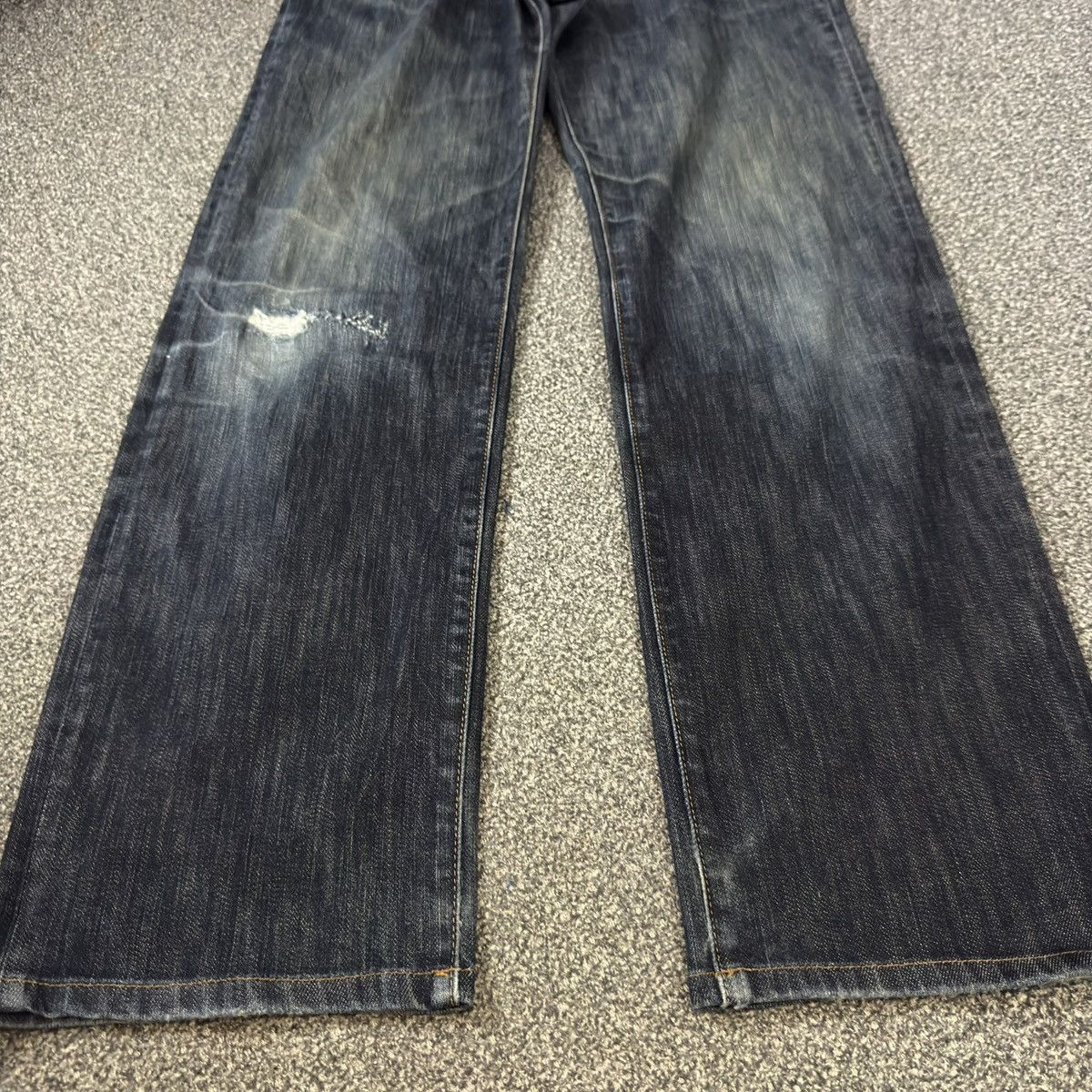 Undercover × Uniqlo Vintage Japanese Uniqlo Distressed Denim Archive Streetwear Size US 31 - 8 Thumbnail