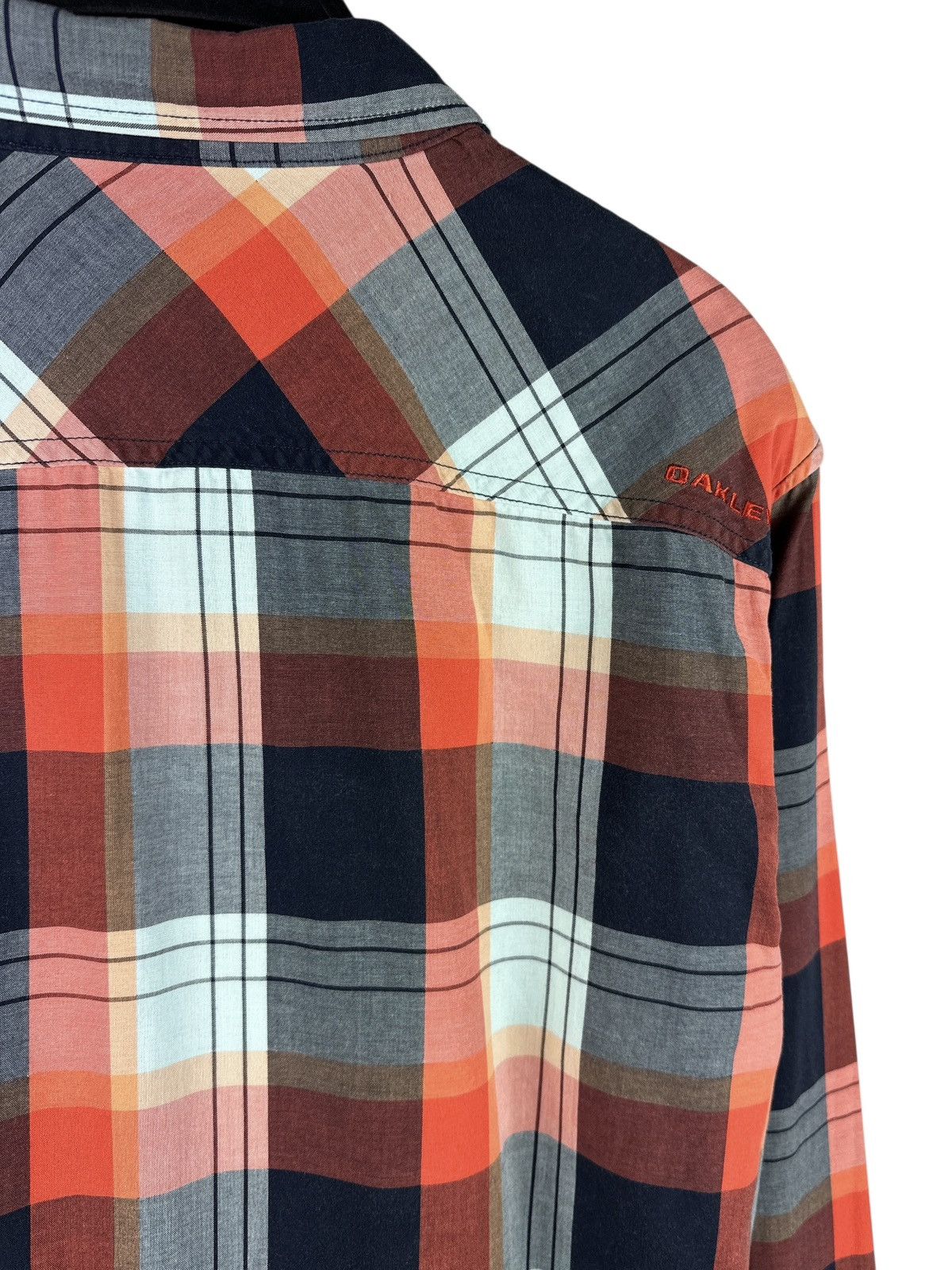 Oakley Oakley Paid Shirt Long Sleeve Button Down Size US L / EU 52-54 / 3 - 14 Thumbnail
