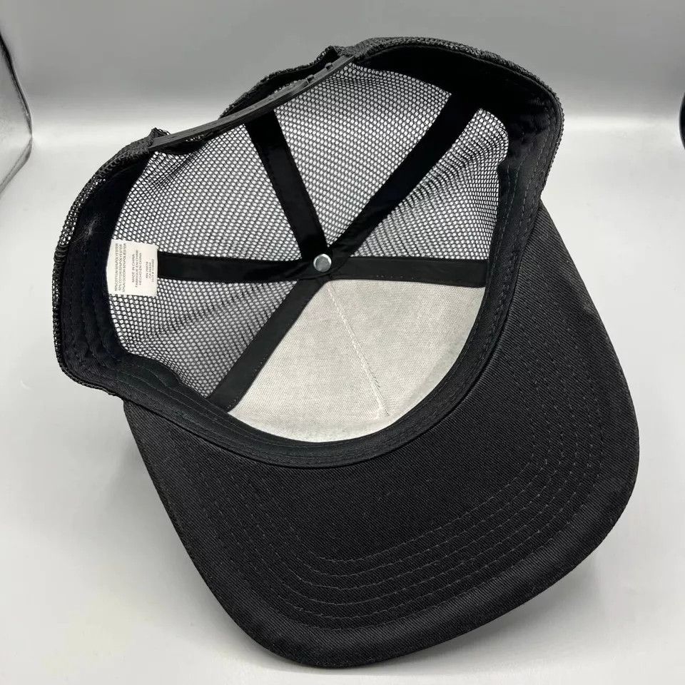 Santa Cruz Skateboards Santa Cruz Skateboards Trucker Hat Men Snap Back Cap New Size ONE SIZE - 5 Thumbnail