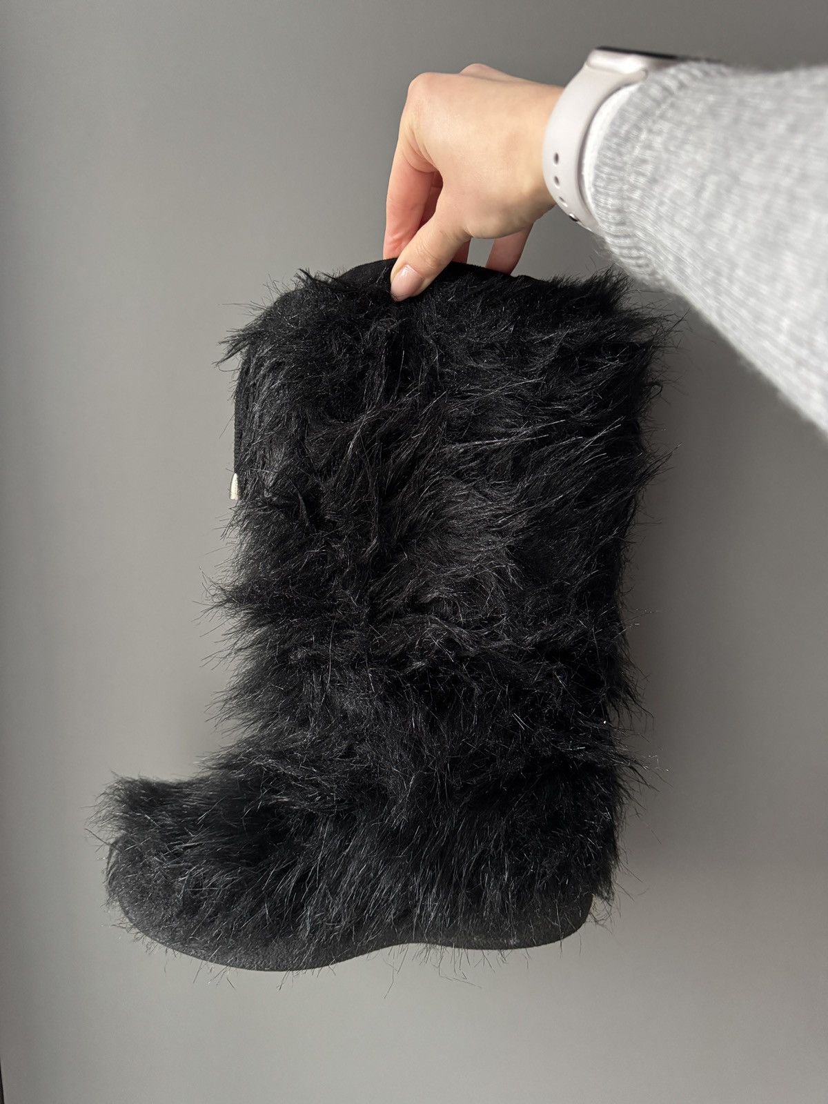 Japanese Brand Vintage DOLOMITE GOAT HAIR WOOL LINED YETI FUR BOOTS Size US 7 / IT 37 - 9 Thumbnail