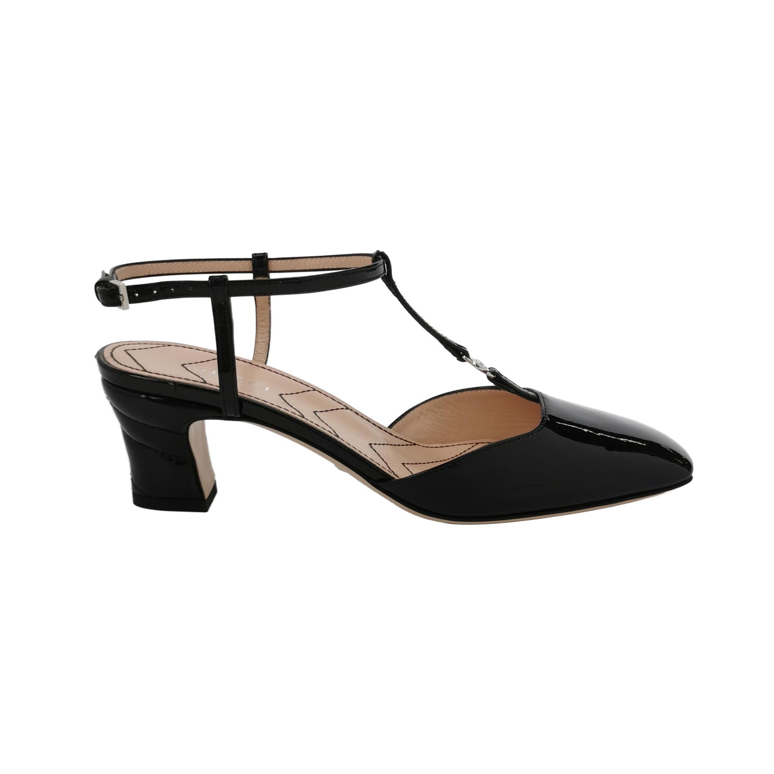 Gucci Gucci Women 5 Flats Size US 5 / IT 35 - 1 Thumbnail