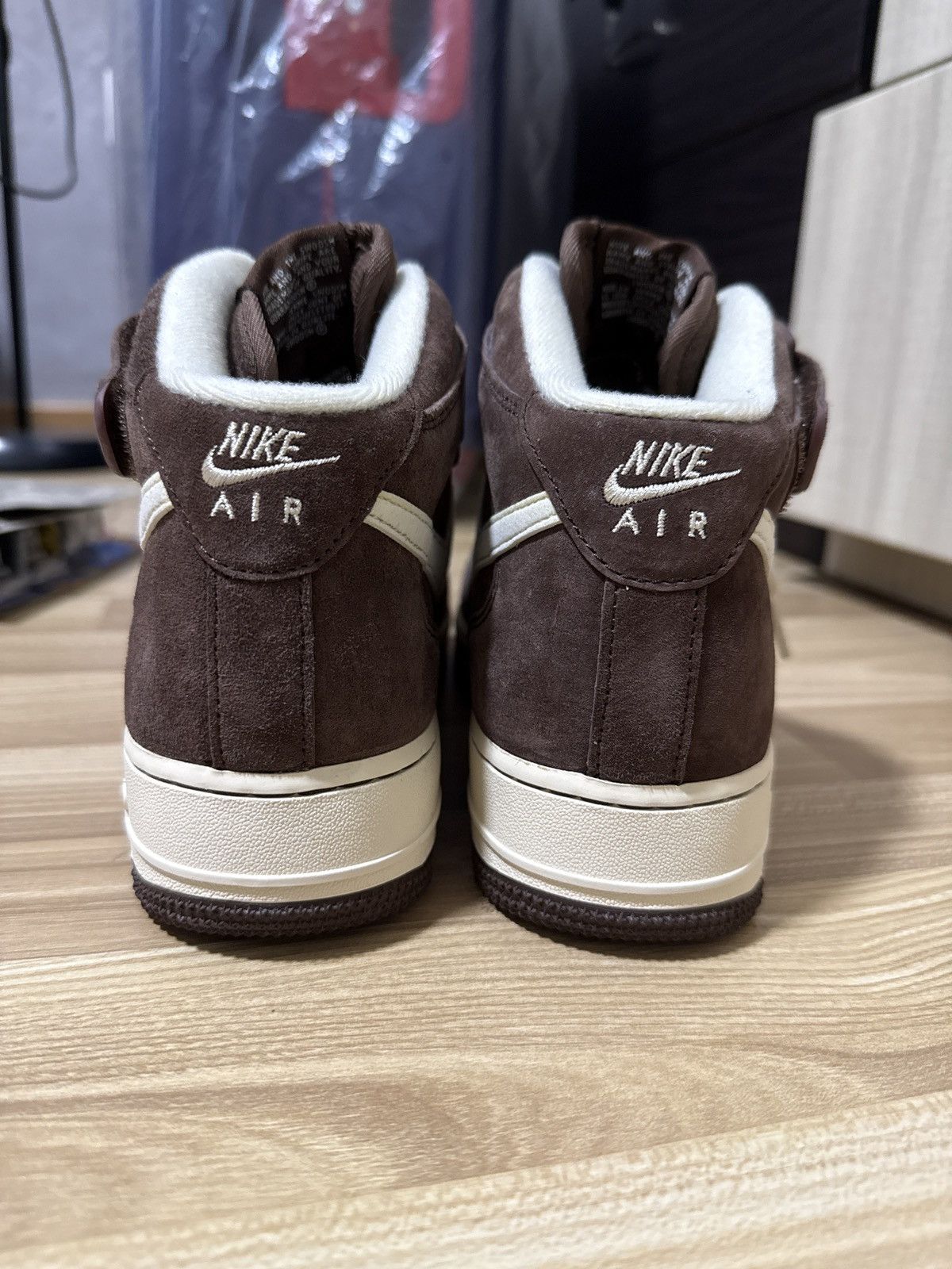 Nike Nike Air Force 1 ‘07 QS (Chocolate/Cream) Size US 7.5 / EU 40-41 - 5 Thumbnail