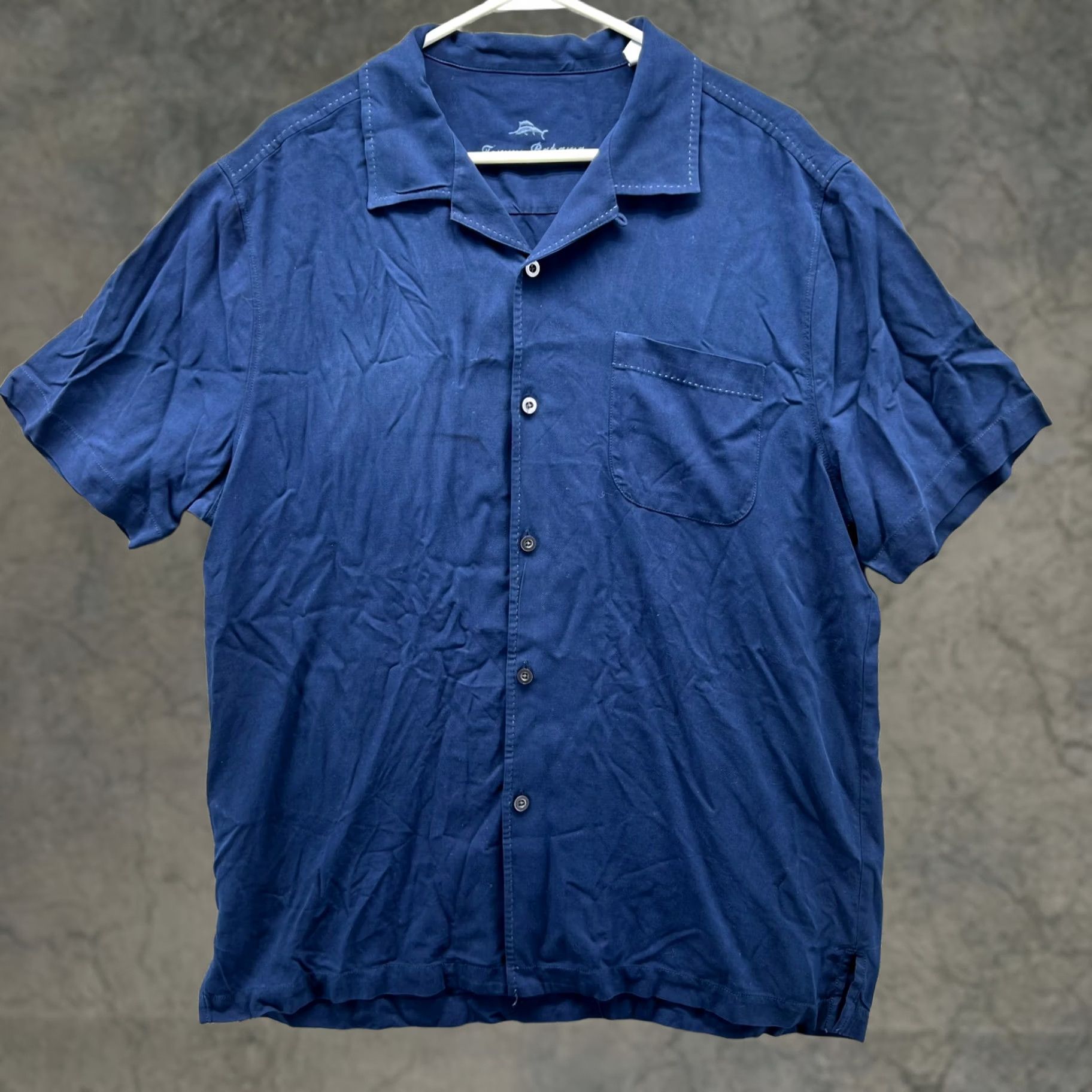 Tommy Bahama Tommy Bahama Shirt Mens Large Blue Navy Button Down Preppy Silk Blank Hawaiian - Vintage Size US L / EU 52-54 / 3 - 1 Thumbnail