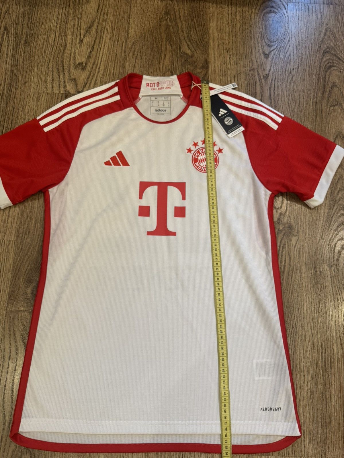 Adidas BAYERN MUNICH 2023 2024 HOME FOOTBALL SOCCER JERSEY SIZE M Size US M / EU 48-50 / 2 - 2 Thumbnail