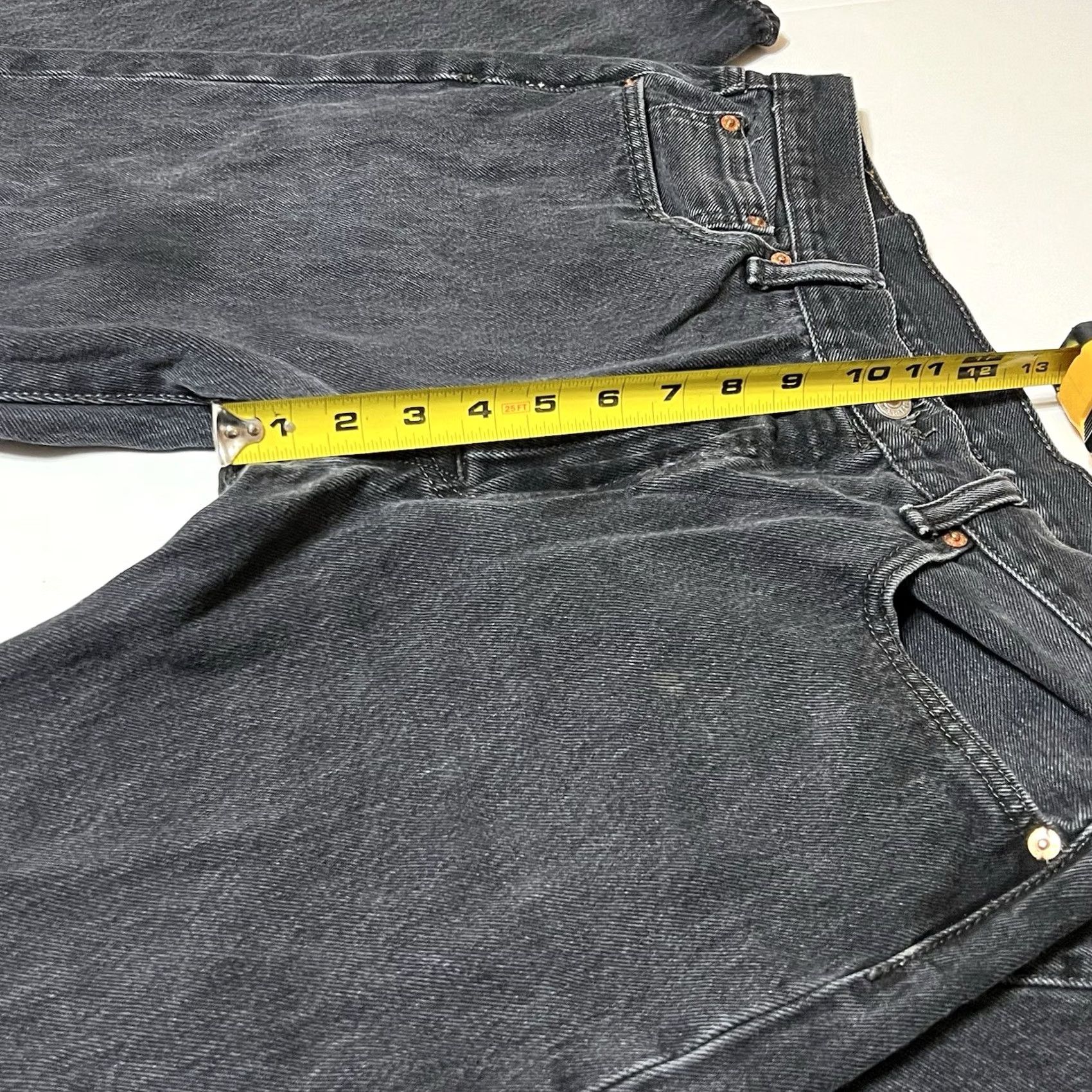 Levi's VINTAGE Levi’s 501 Jeans Men’s Regular 34x30 Black Denim Button Fly Straight 501 Series Mens Comfort Pockets Size US 34 / EU 50 - 4 Thumbnail
