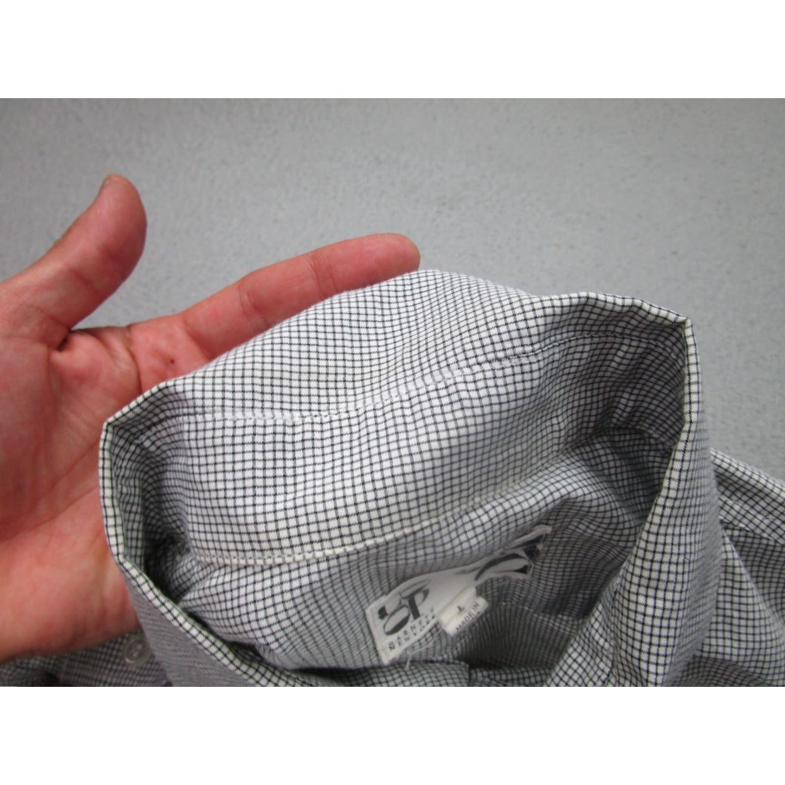 CO Barneys New York Mens Gray Checkered Button Up Shirt Large Long Sleeve Cotton Size US L / EU 52-54 / 3 - 5 Thumbnail