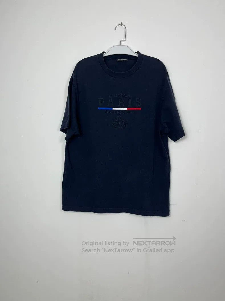 Balenciaga Balenciaga Dark blue short-sleeve T-shirt Size US M / EU 48-50 / 2 - 1 Thumbnail