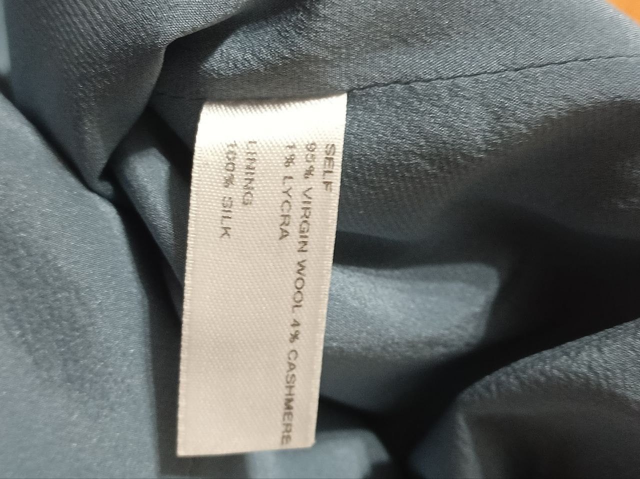 Carolina Herrera CAROLINA HERRERA Classic Gray Wool Cashmere Pencil Skirt 12 Size 34" / US 12 / IT 48 - 10 Thumbnail