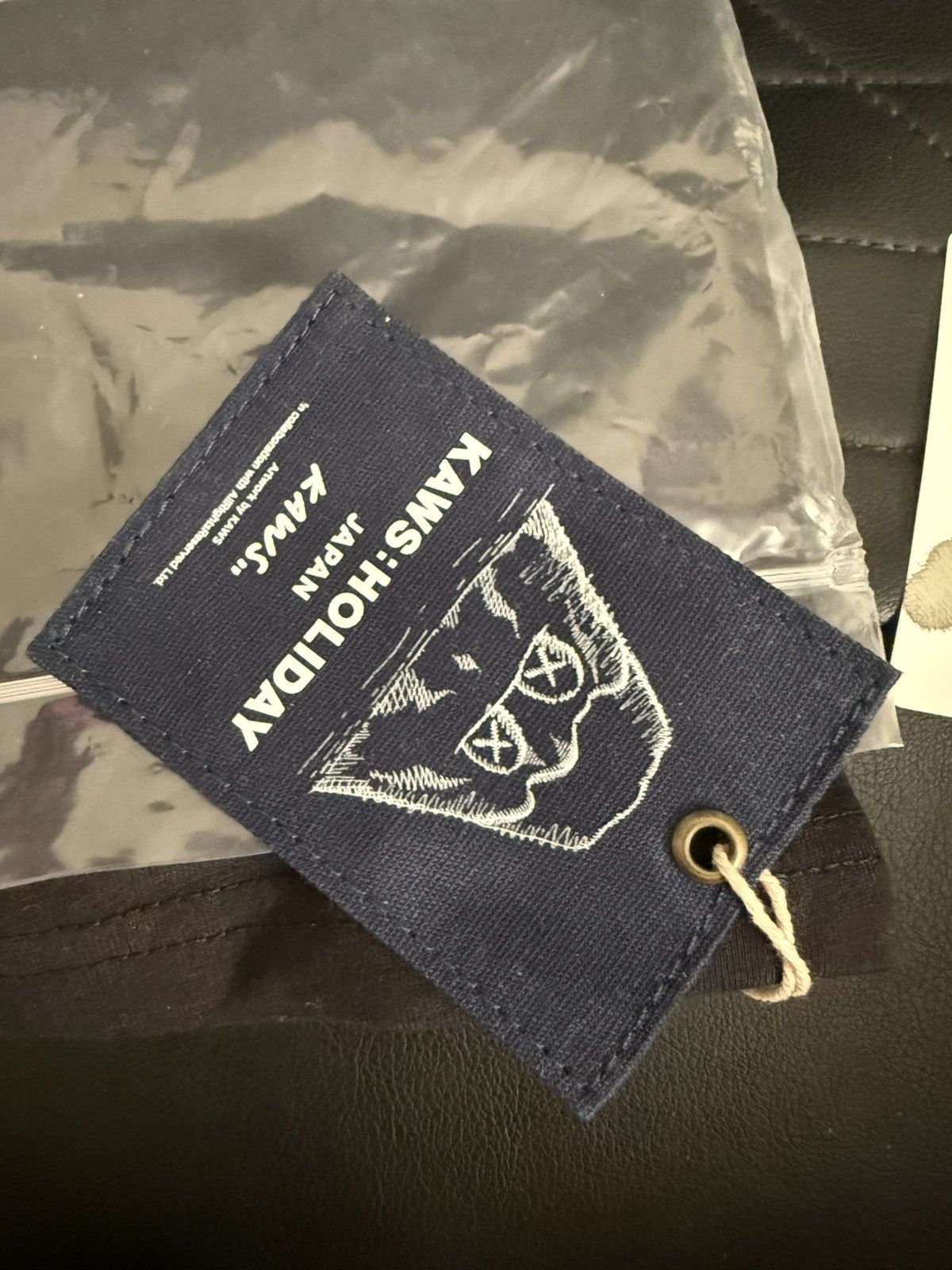 Kaws KAWS:HOLIDAY Japan "Sketch” Size US L / EU 52-54 / 3 - 8 Thumbnail