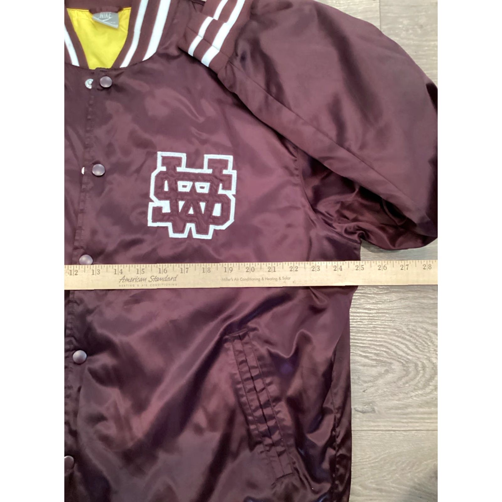 Nike VINTAGE Nike Air Jacket Bomber Men XL 90s Nylon Maroon Logo Retro Casual Mens Size US XL / EU 56 / 4 - 4 Thumbnail