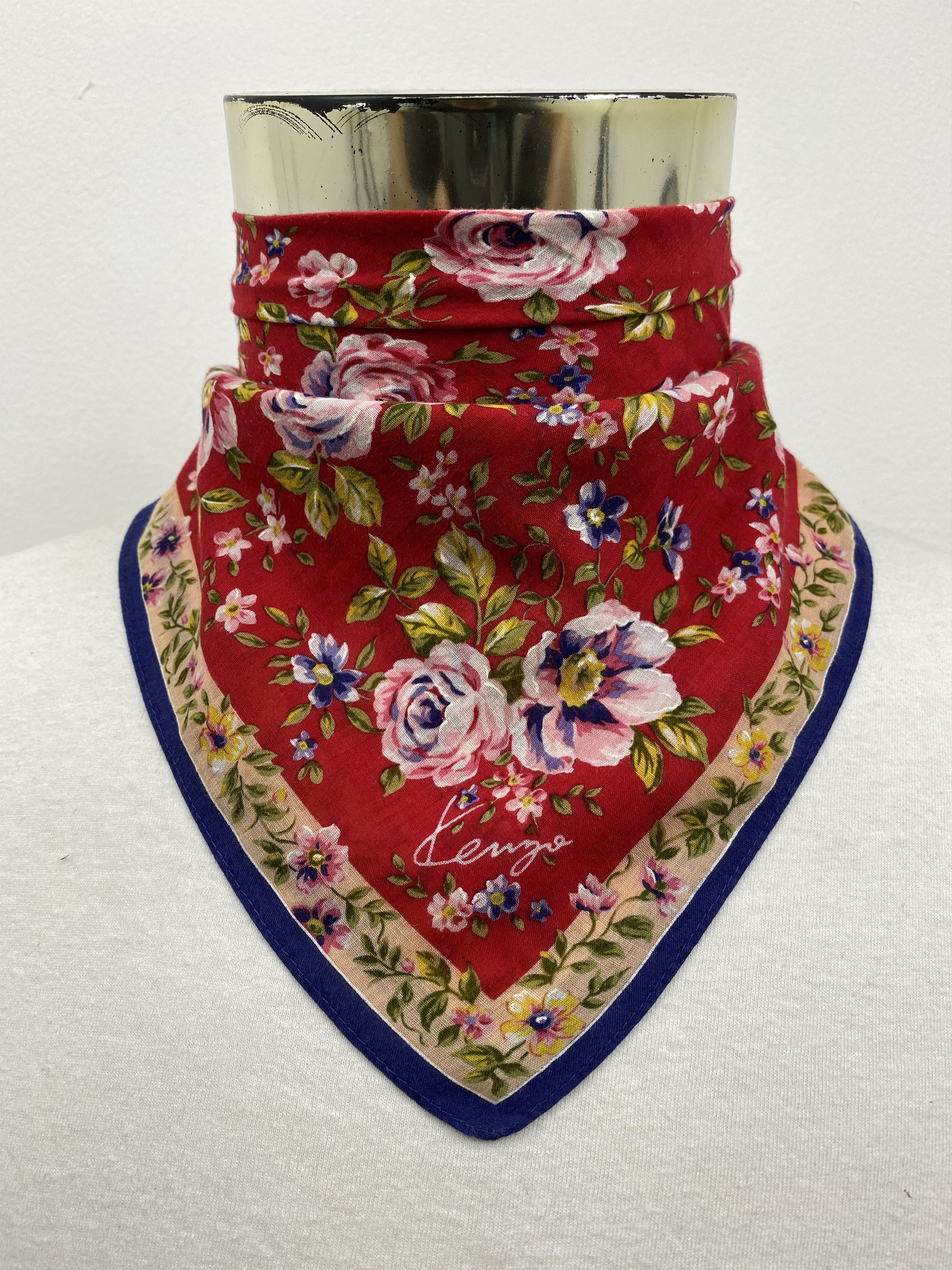 Kenzo Kenzo Handkerchief / Bandana / Neckerchief HKC0384 Size ONE SIZE - 1 Thumbnail