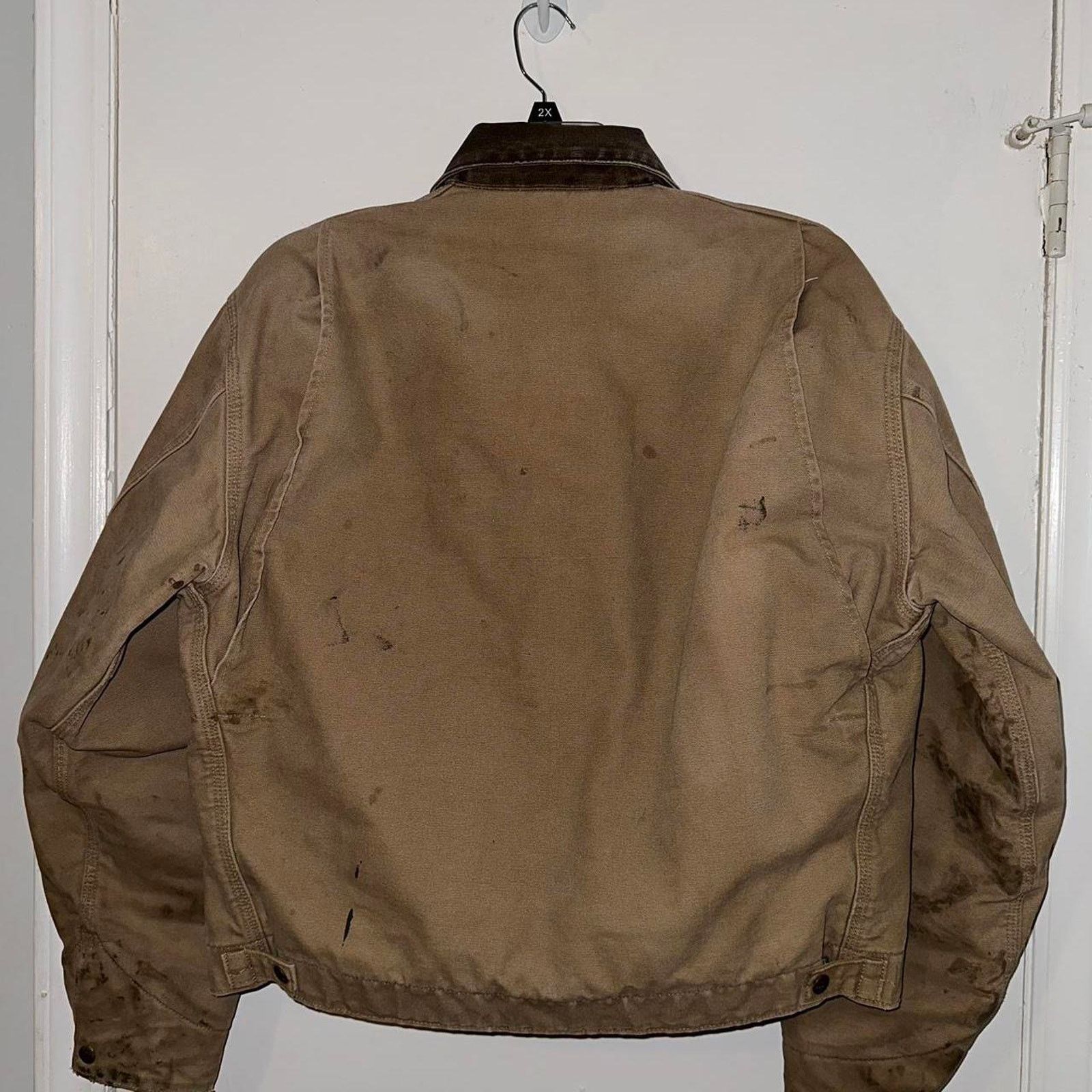 Carhartt Vintage Distressed Carhartt J97 Detroit Jacket size L Size US L / EU 52-54 / 3 - 5 Thumbnail
