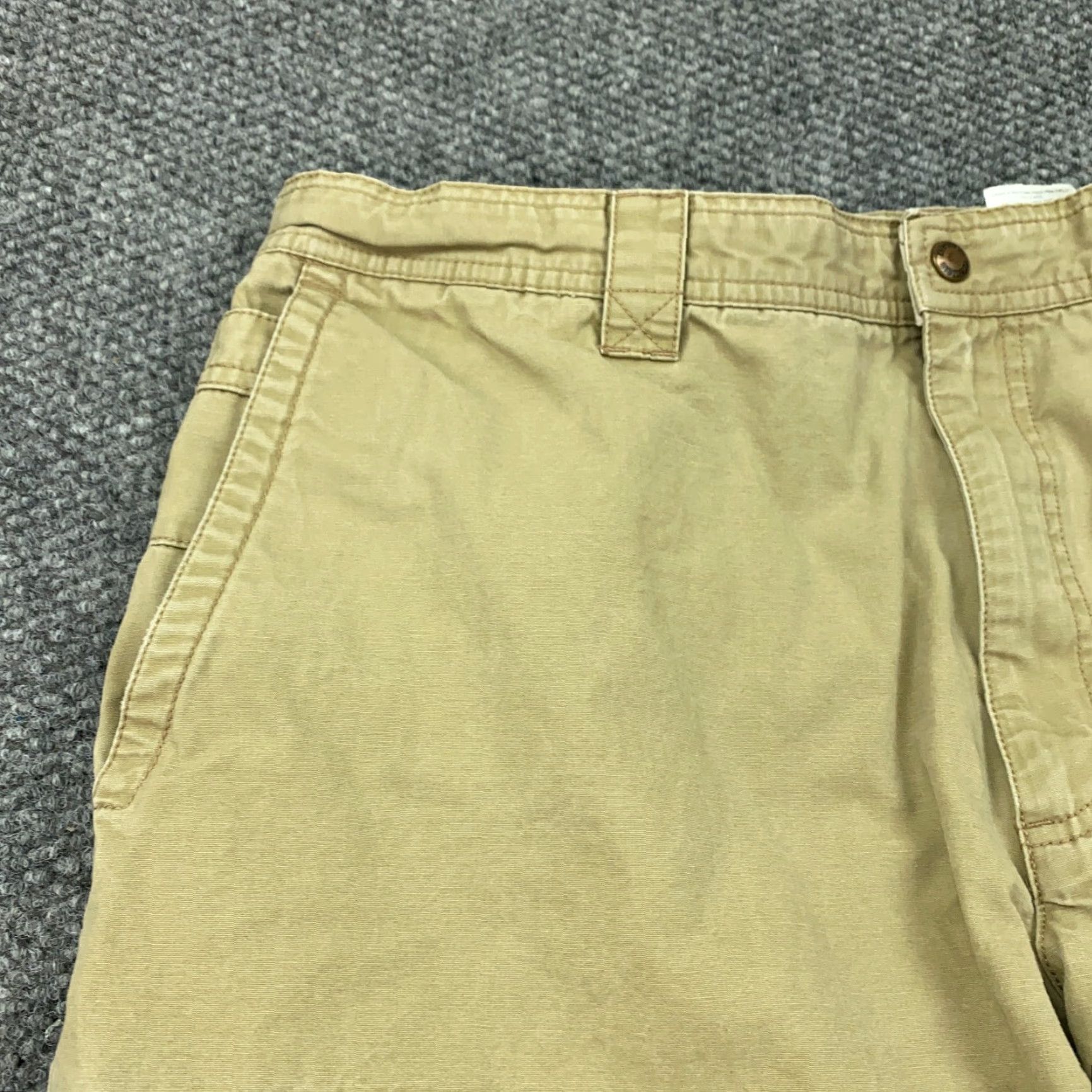 Vintage Columbia Cargo Pants Mens 38 Beige 32" Inseam Relaxed Fit Canvas Cargo Pockets Pants Mens Regular 38" Beige Columbia Omni-Shade Size US 38 / EU 54 - 3 Thumbnail