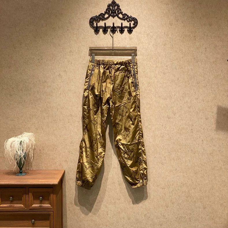 Louis Vuitton Louis Vuitton Brown full print sweatpants Size US 36 / EU 52 - 2 Thumbnail
