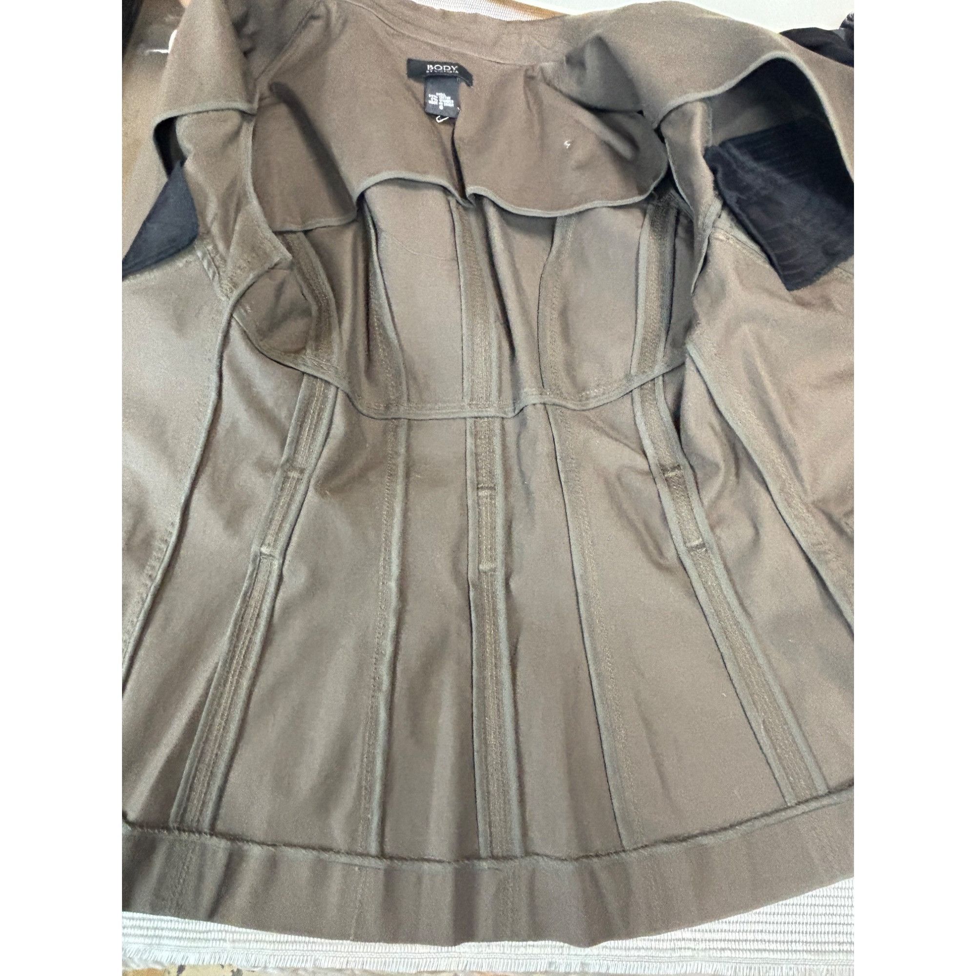 Other Victoria Secret Body by Victoria Belted Short Puff Sleeve B Size M / US 6-8 / IT 42-44 - 6 Thumbnail