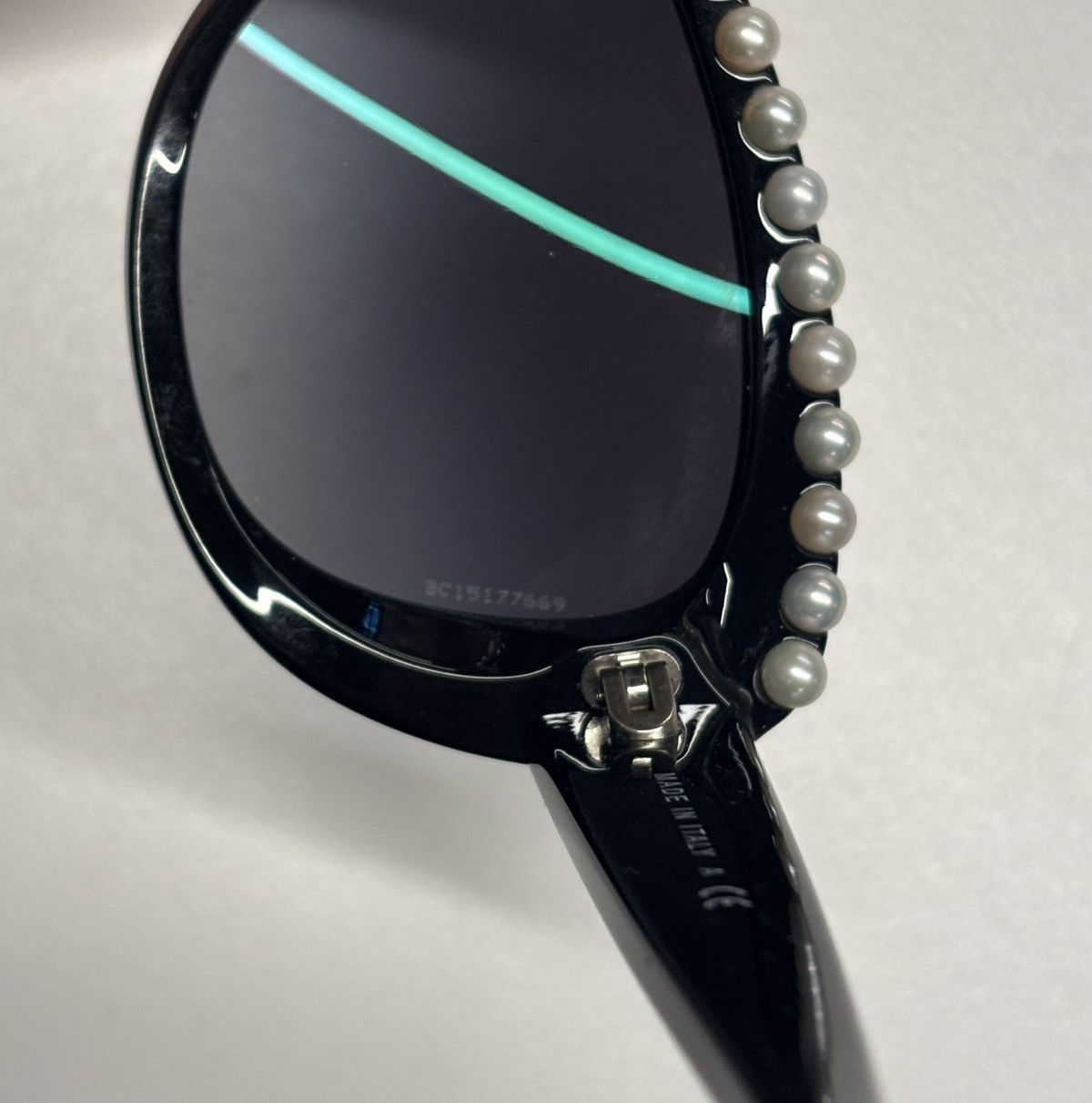 Chanel Chanel Pearl Sunglasses Size ONE SIZE - 9 Thumbnail