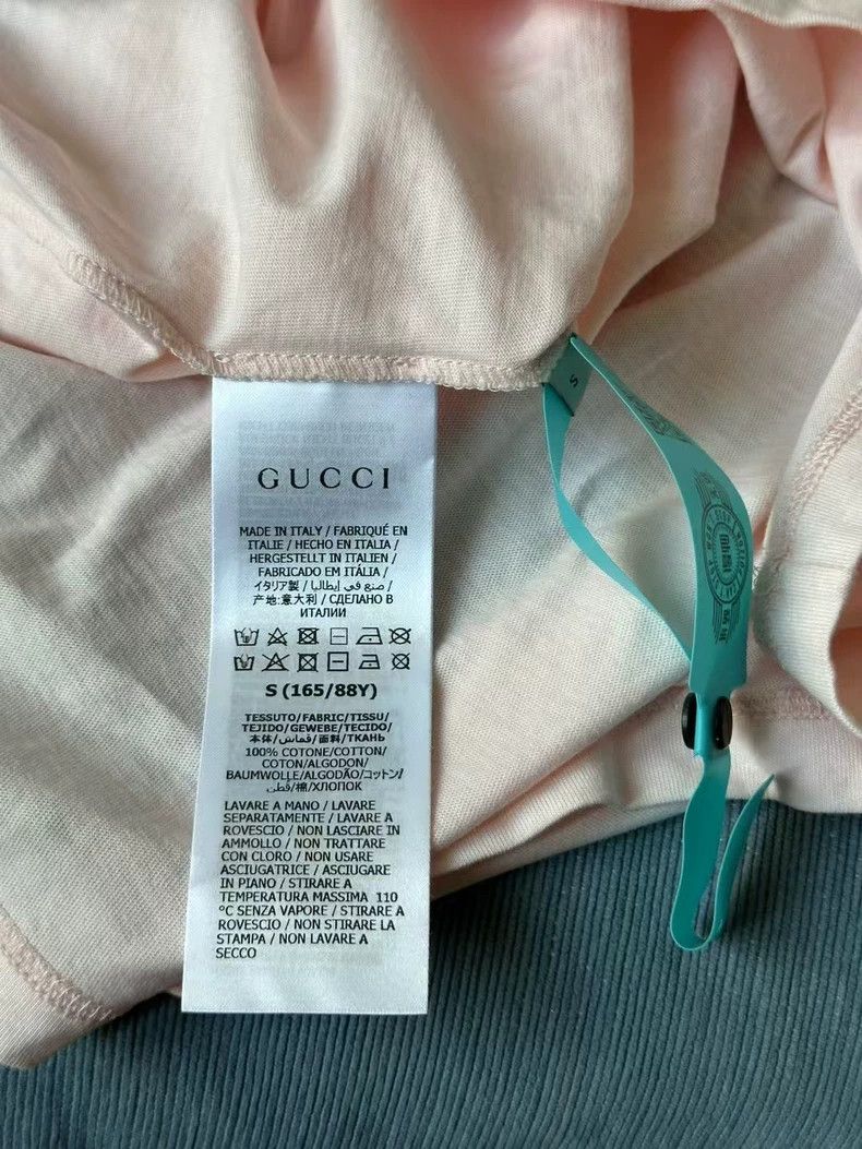 Gucci Gucci Pink apple short sleeves 2502-Nextarrow Size US S / EU 44-46 / 1 - 3 Thumbnail