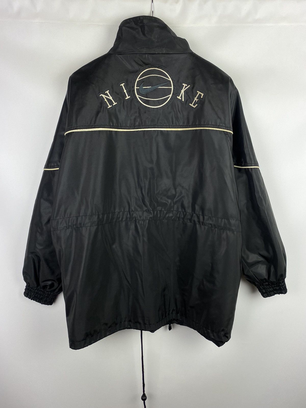 Nike × Vintage VTG Nike basketball logo bomber jacket Size US L / EU 52-54 / 3 - 8 Thumbnail